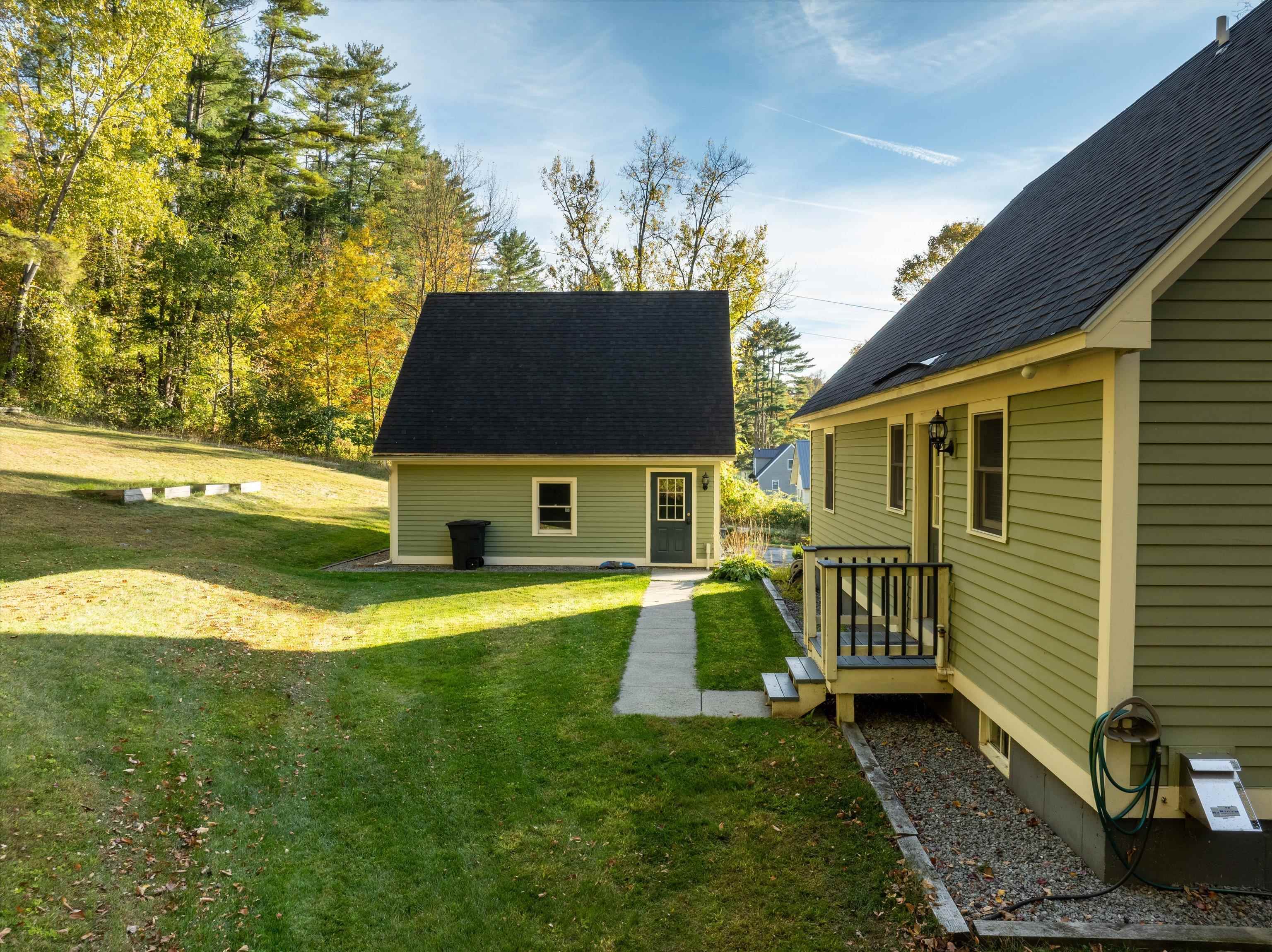 Walkway from the Garage to the Kitchen
