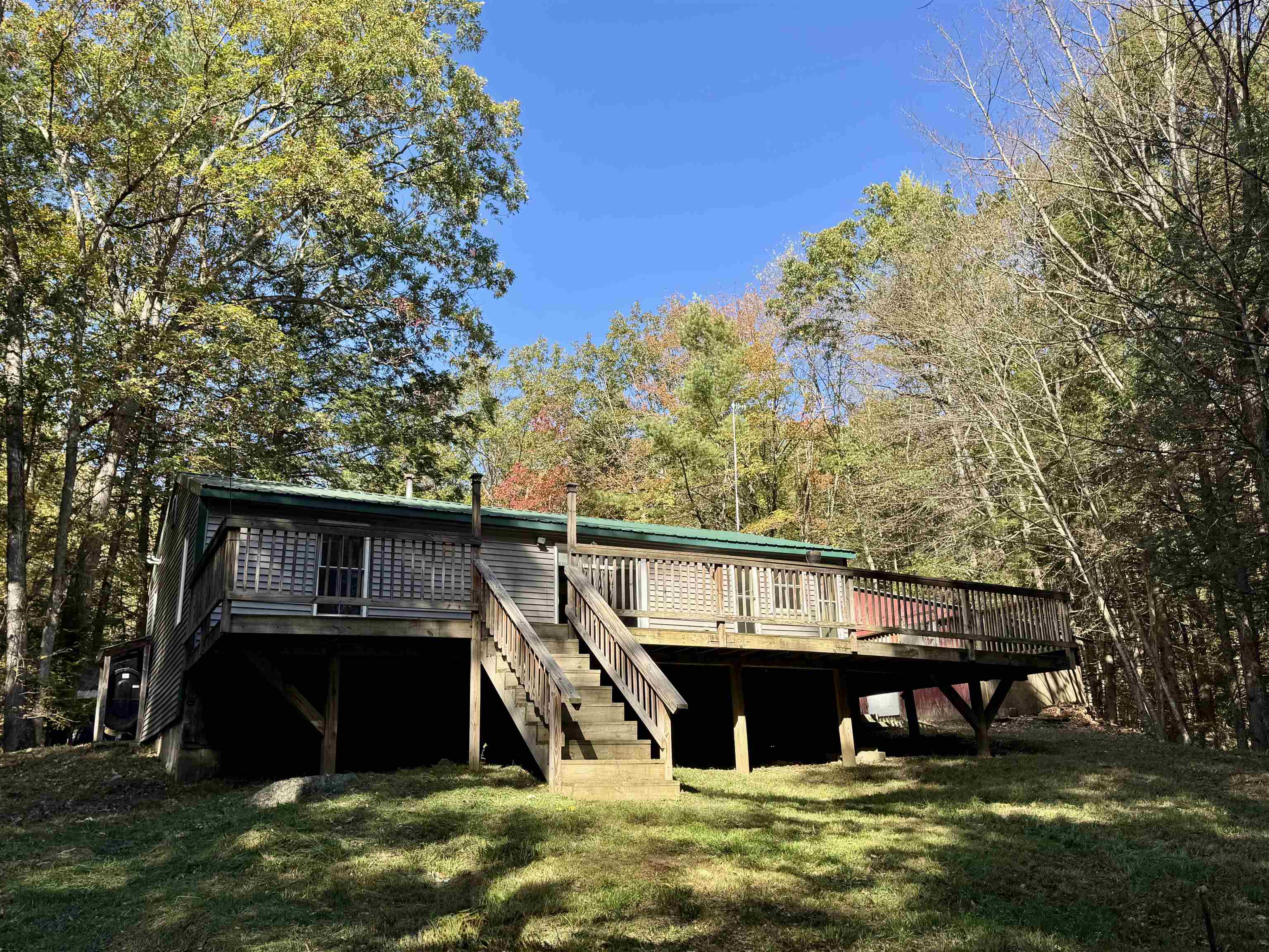 VILLAGE OF BELLOWS FALLS IN TOWN OF ROCKINGHAM VT Home for sale $$220,000 | $229 per sq.ft.