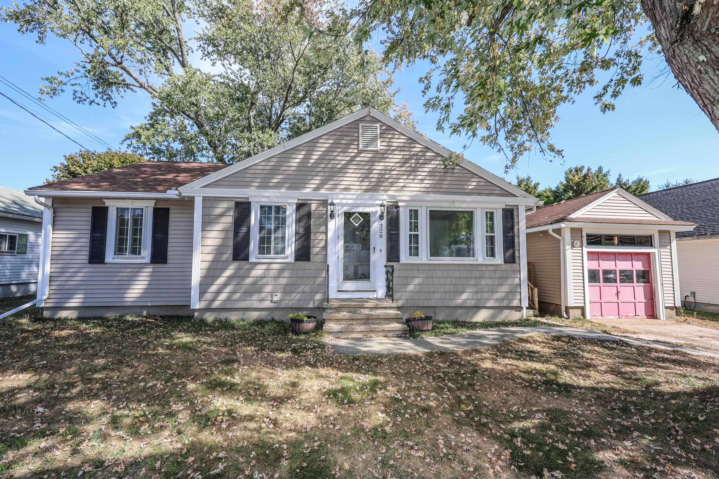 MANCHESTER NH Homes for sale