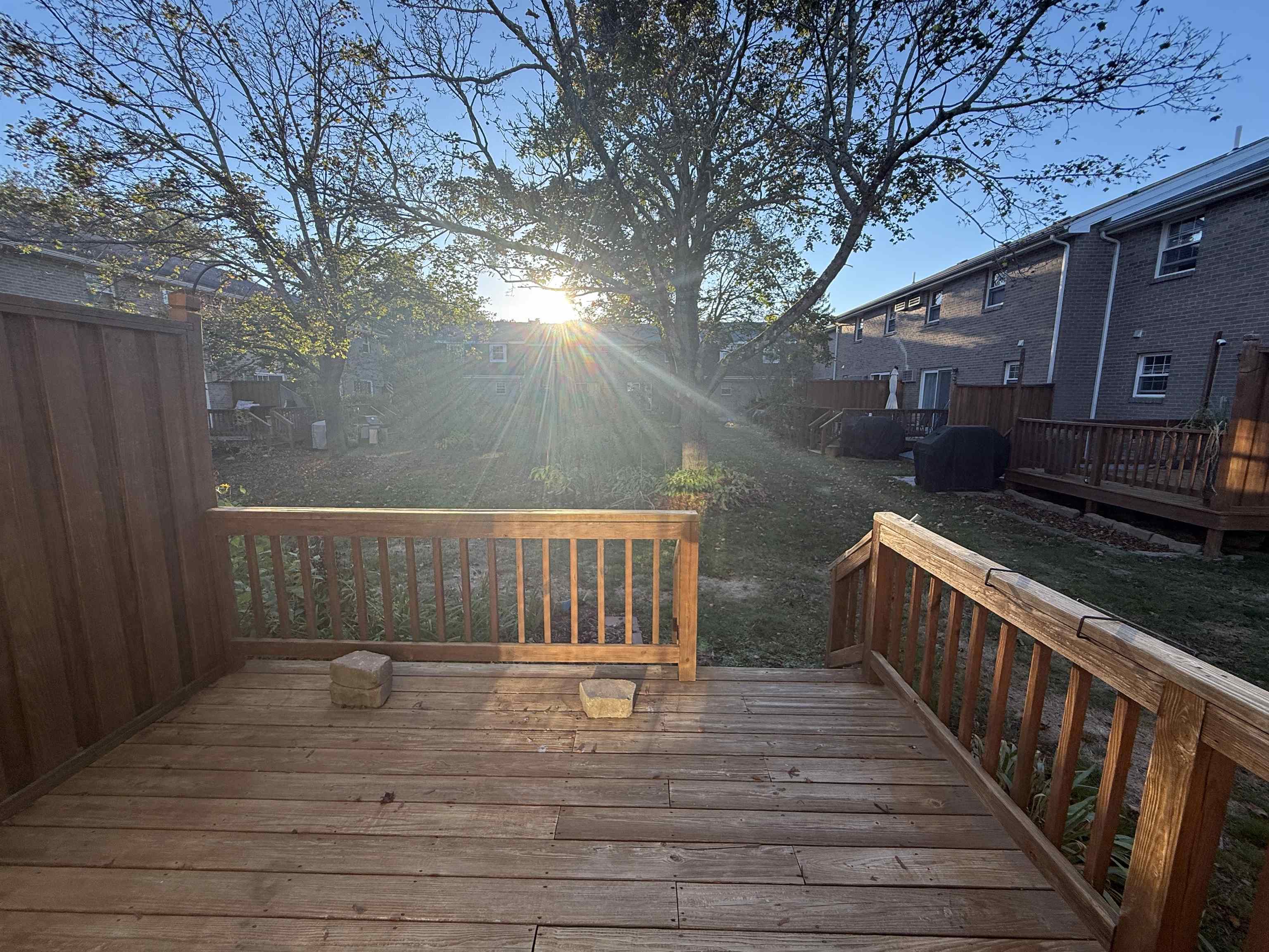 Photo 23 of 29