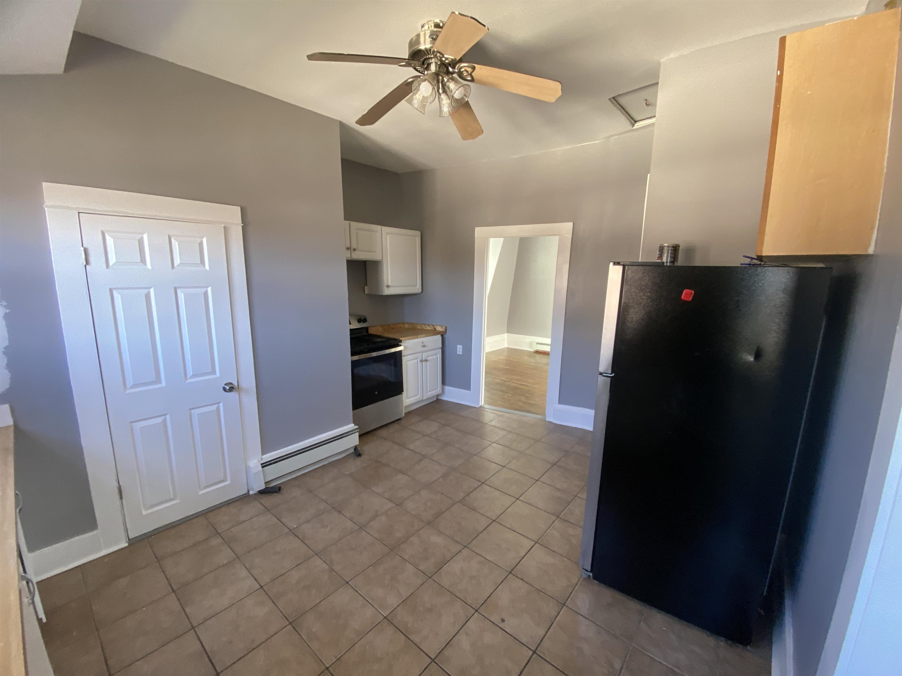 CLAREMONT NH Claremont_NH for sale $Apartment For Lease: $1,800