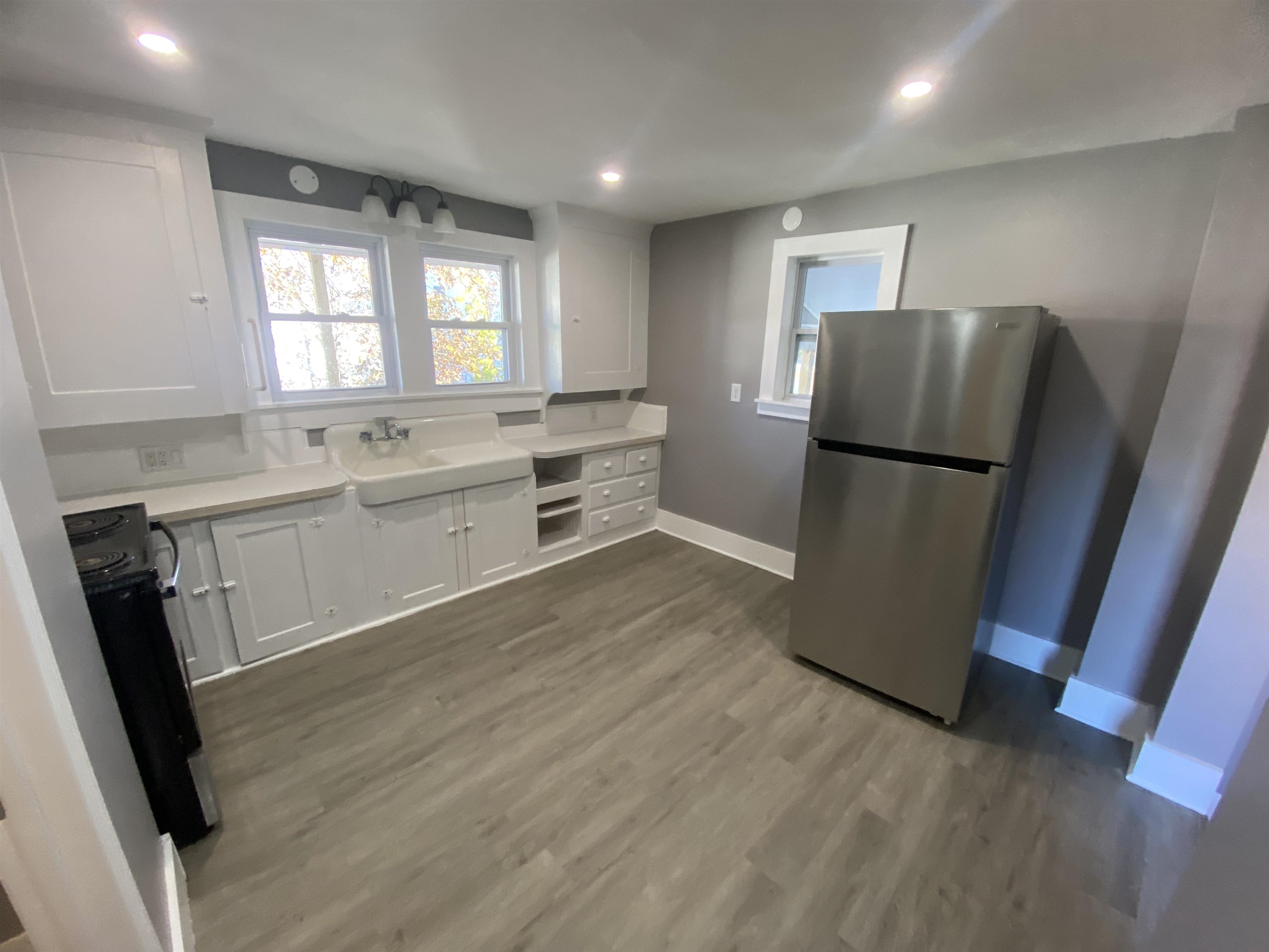 CLAREMONT NH Claremont_NH for sale $Apartment For Lease: $1,650