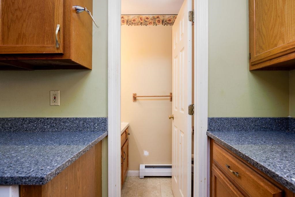 Kitchen 24312151