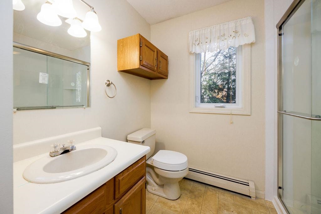 Upstairs 3/4 bath 24312158