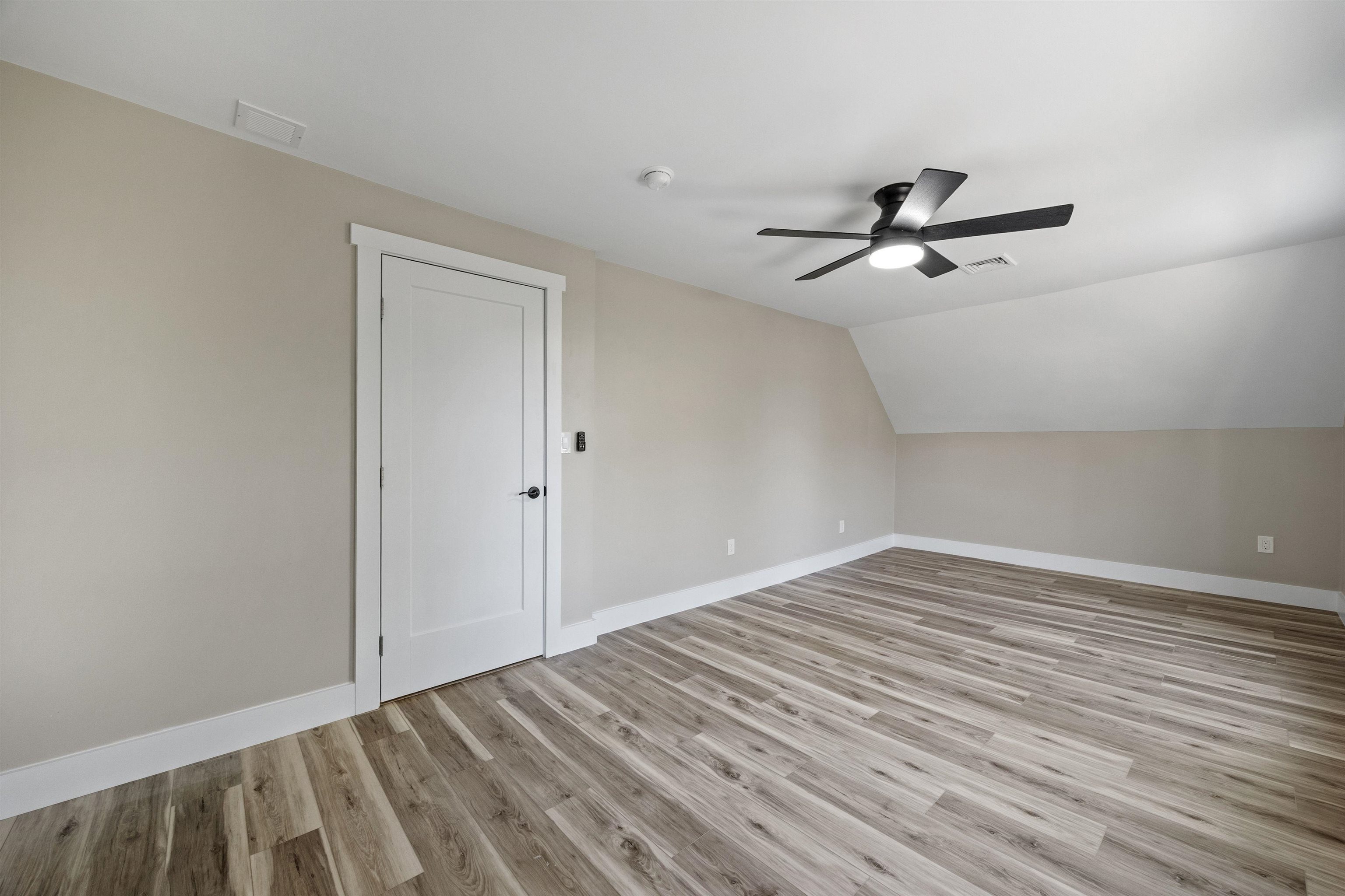 MLS #5066904 image #16