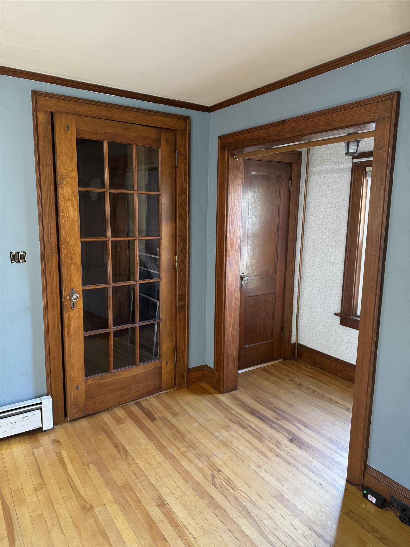 Great woodwork throughout