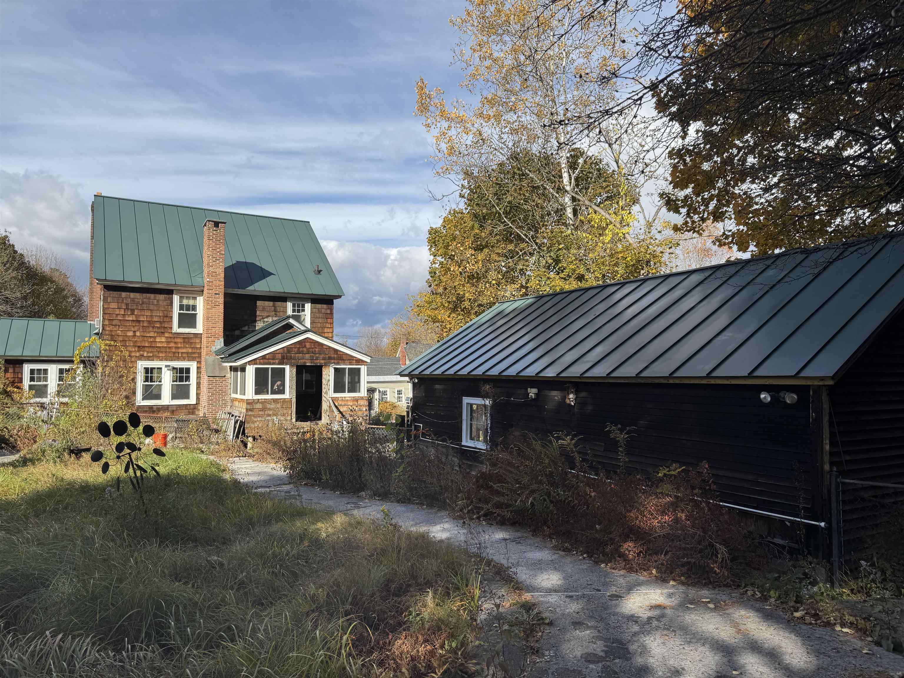 Oversize garage
