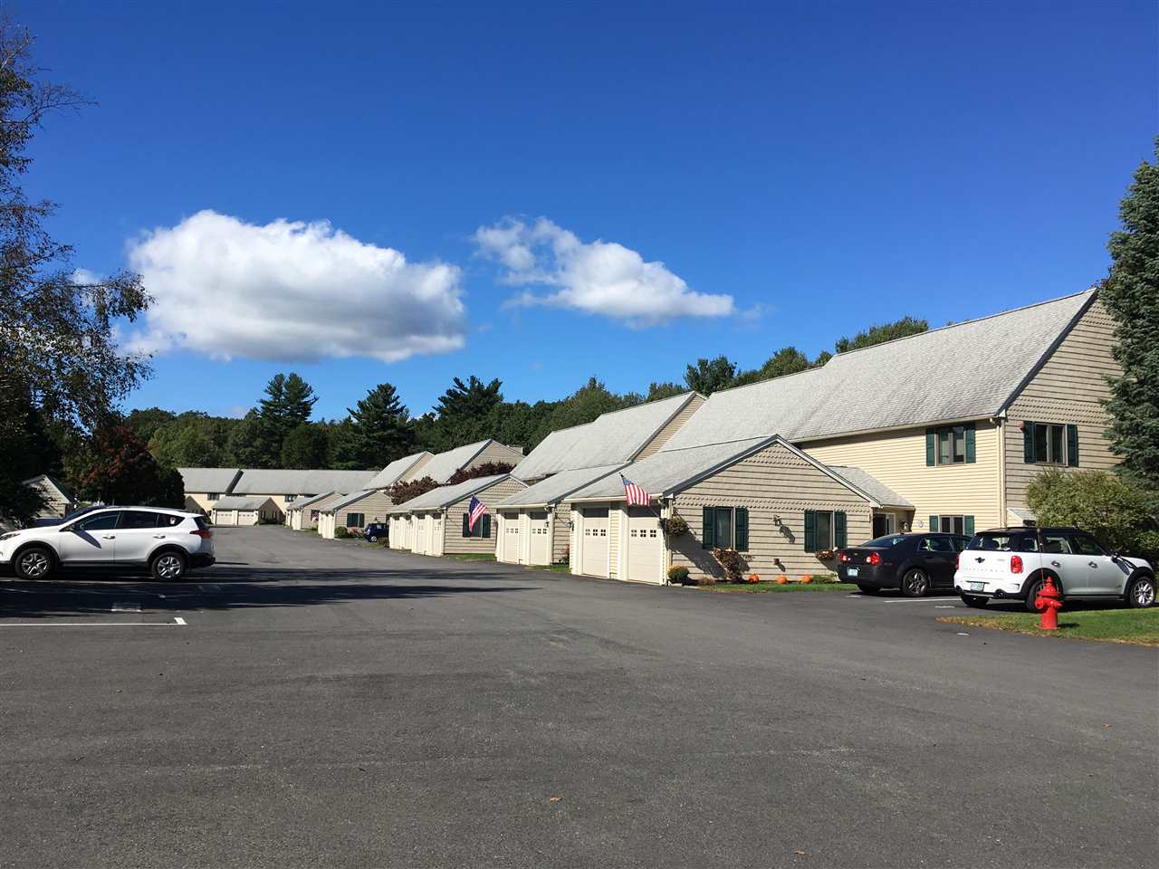 Photo of 49 Hampton Towne Estates Lane Hampton NH 03842