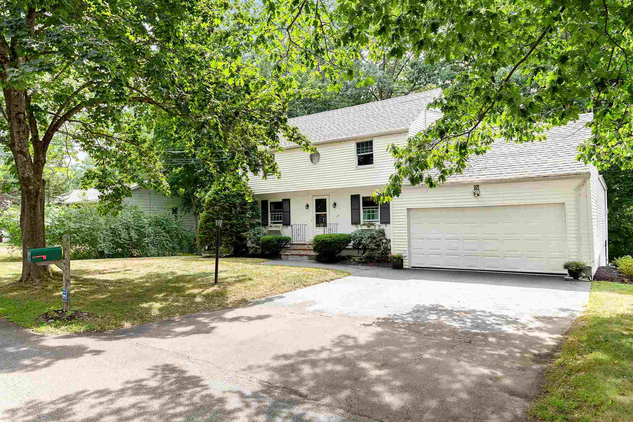 Photo of 10 Crestview Drive Exeter NH 03833