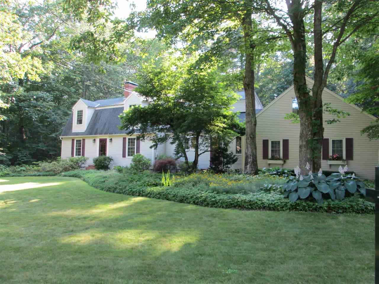 Photo of 14 Heritage Way Exeter NH 03833