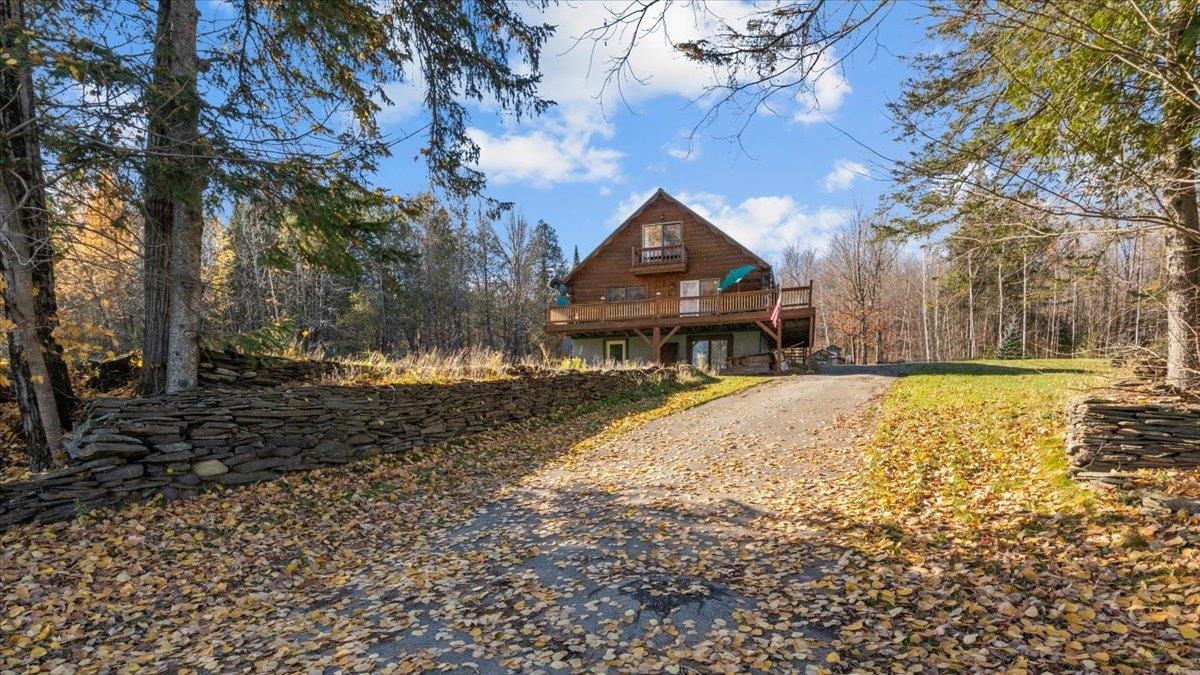 Homes for sale in West Charleston, VT | 1688 Vt Route 5A, West Charleston, VT 05872 | MLS# 4889709