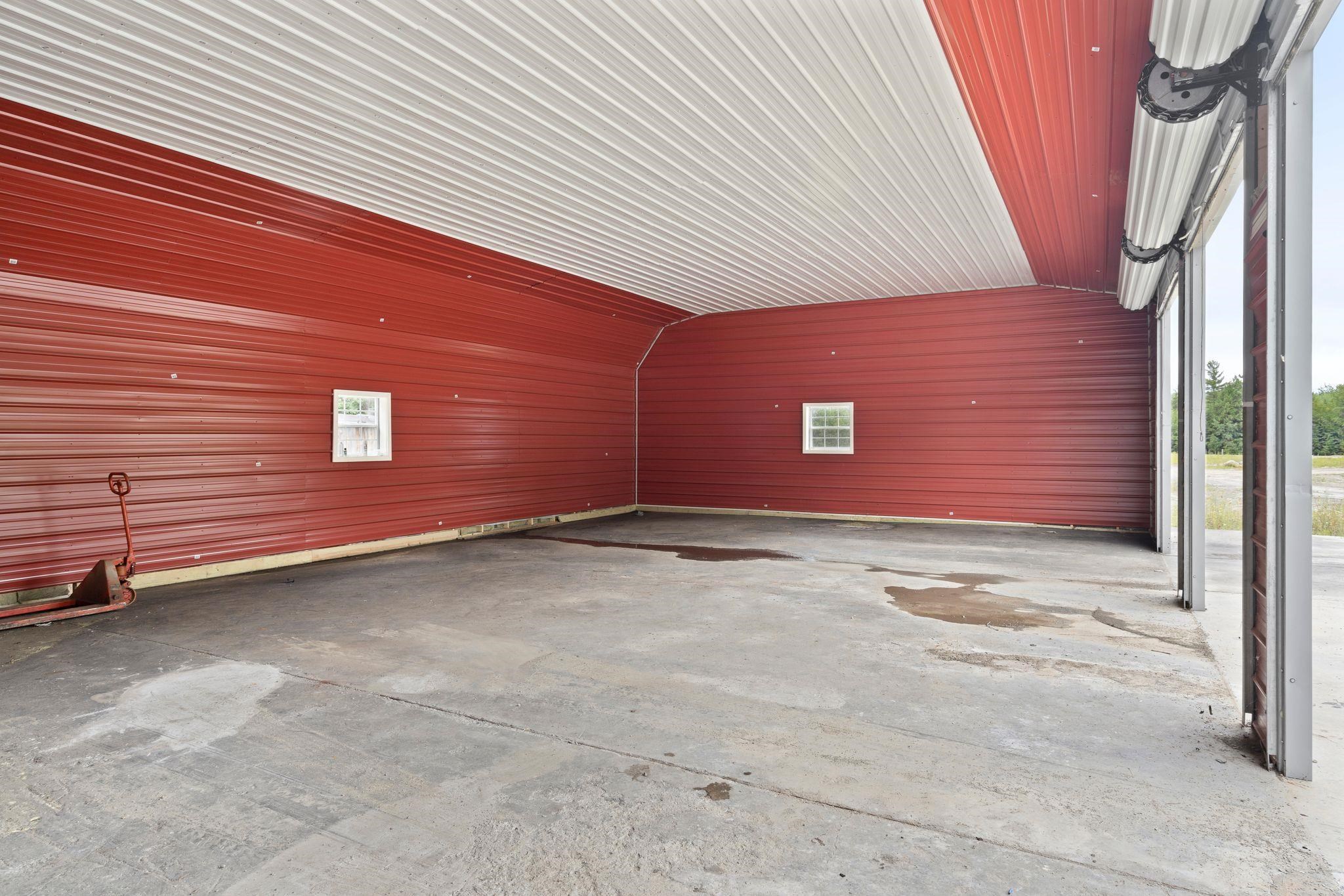 Interior of New Garage 19153453