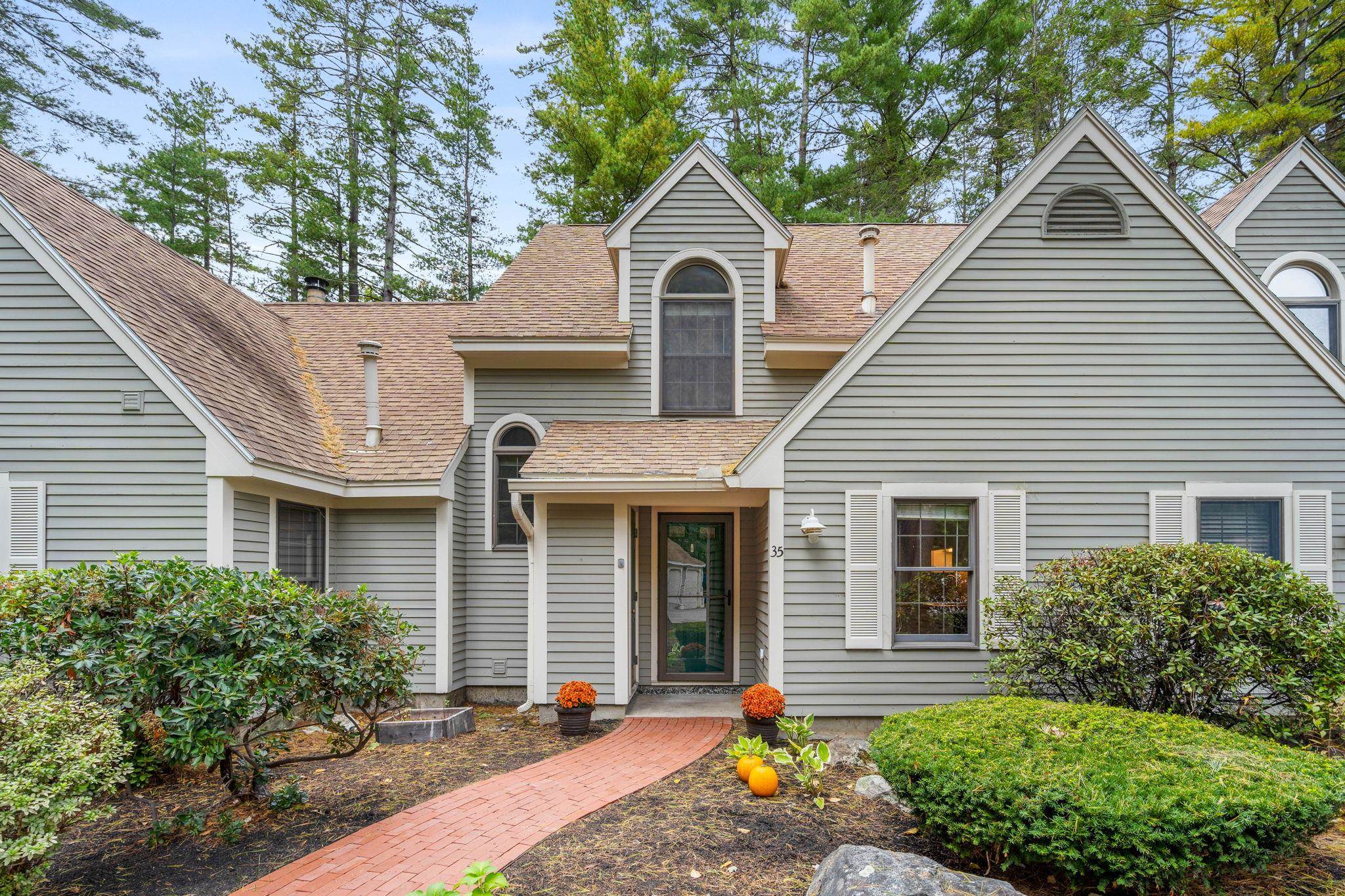 Photo of 380 Ocean Road Portsmouth NH 03801