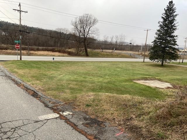 Homes for sale in Lyndon, VT | 15 Boston St, Lyndon, VT 05851 | MLS# 4938911