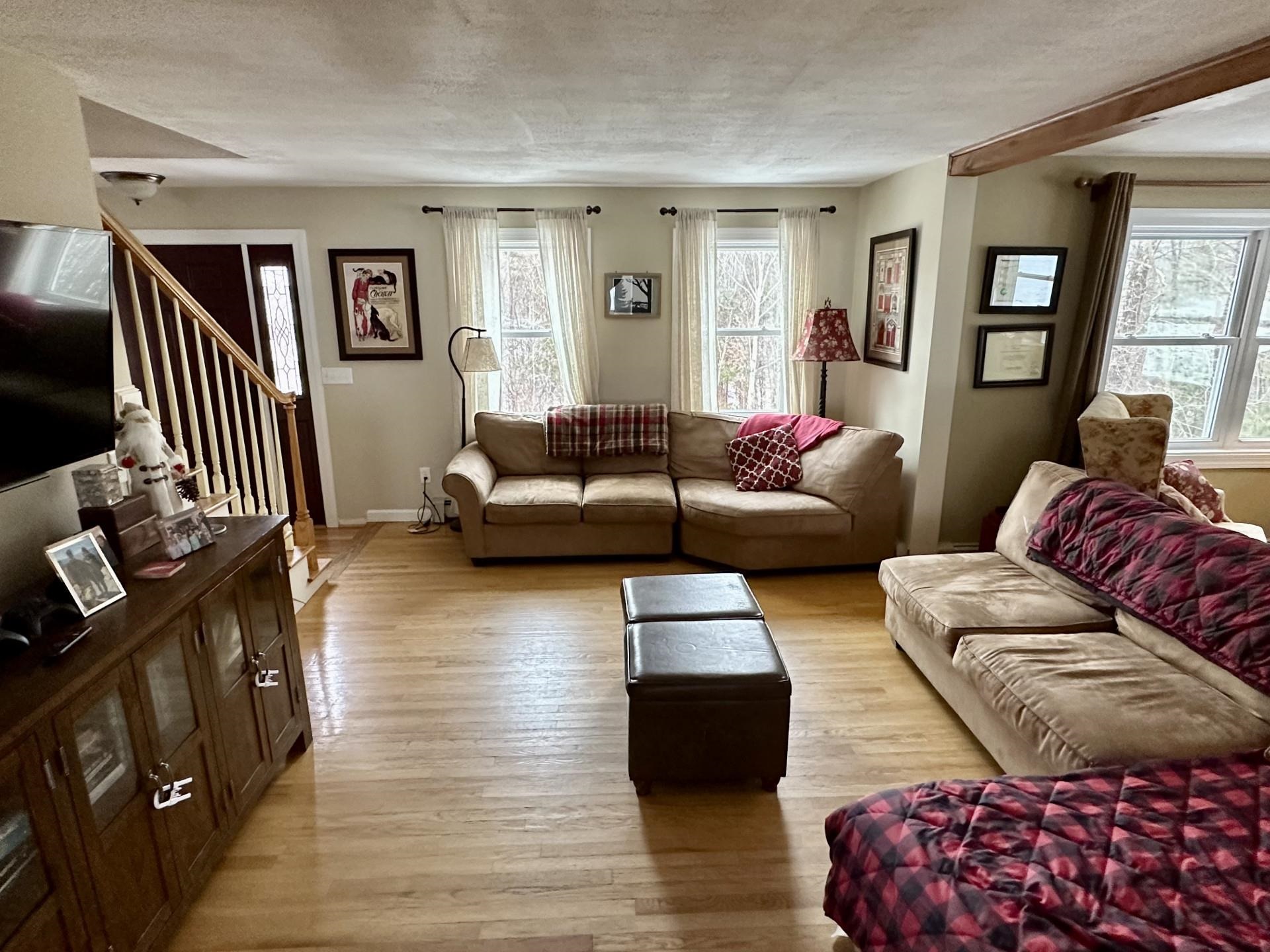 Homes for sale in Gilford, NH | 114 Irish Setter Ln, Gilford, NH 03249 | MLS# 4945493