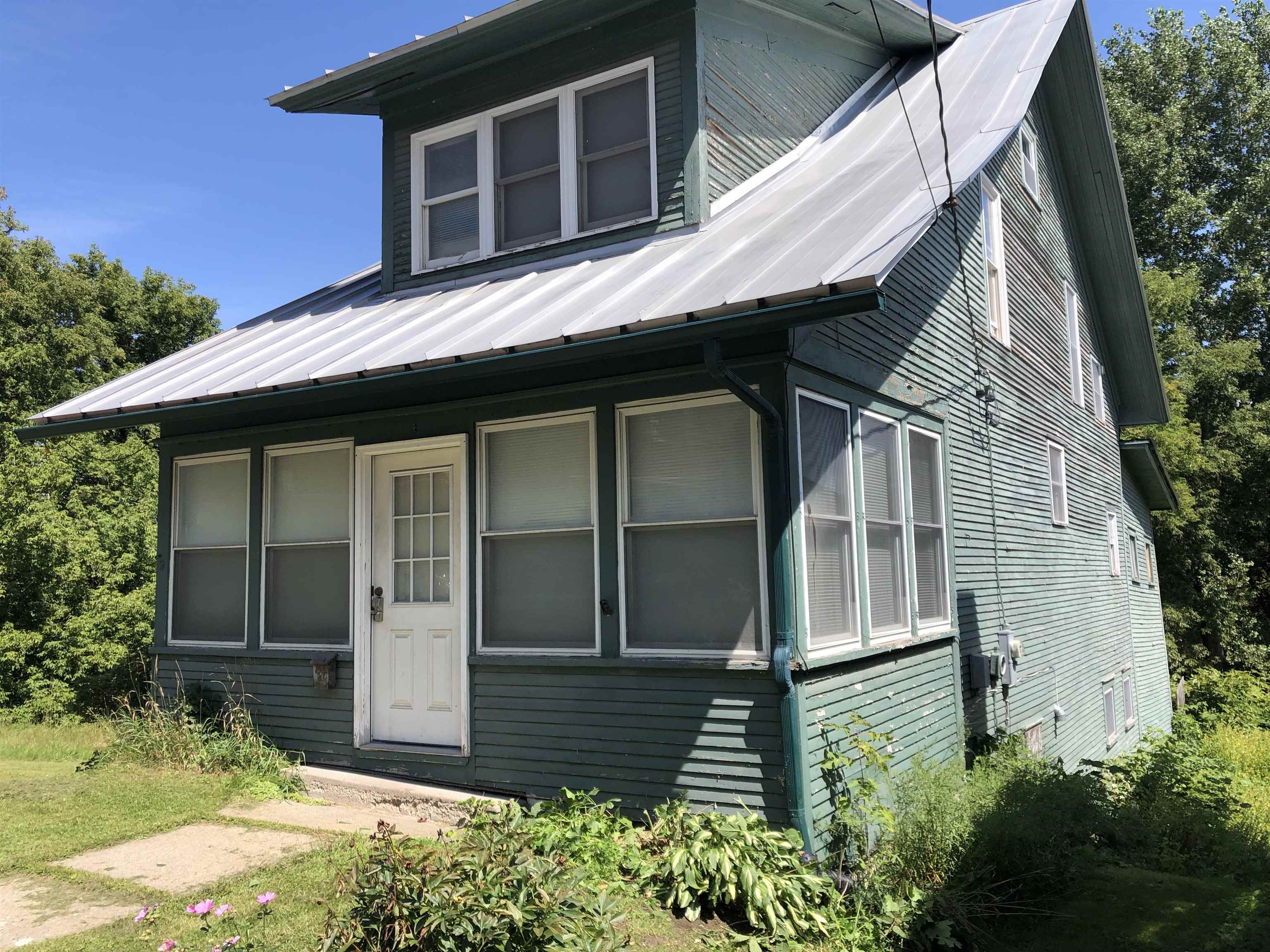 Homes for sale in Richford, VT | 9 Troy St, Richford, VT 05476 | MLS# 4967237