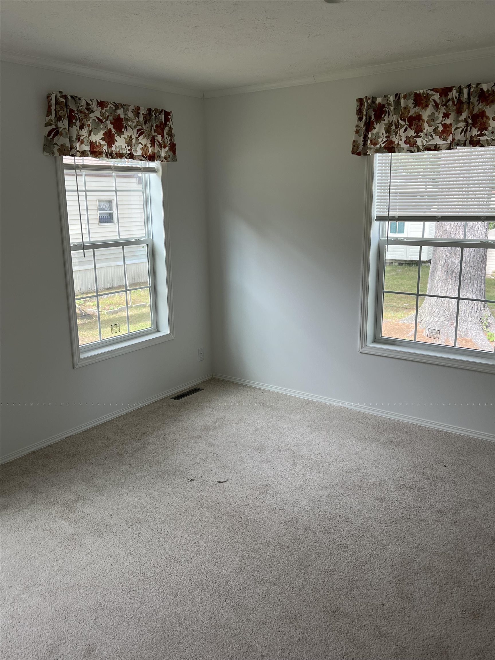 Homes for sale in Hinsdale, NH | 21 Cedar St, Hinsdale, NH 03451 | MLS# 4970821