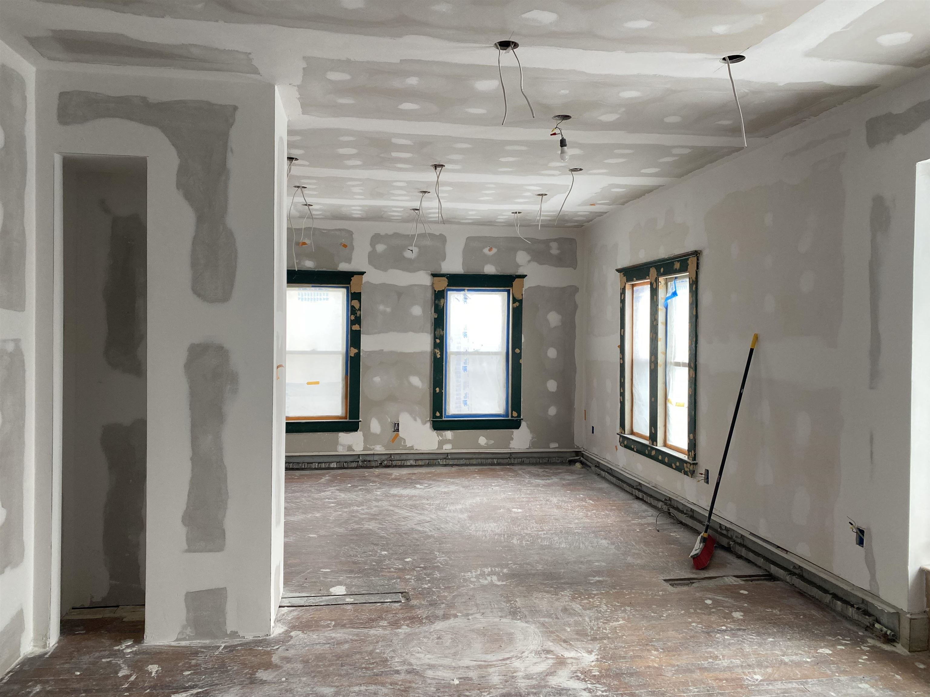 Homes for sale in Berlin, NH | 101 Maple St, Berlin, NH 03570 | MLS# 4981782