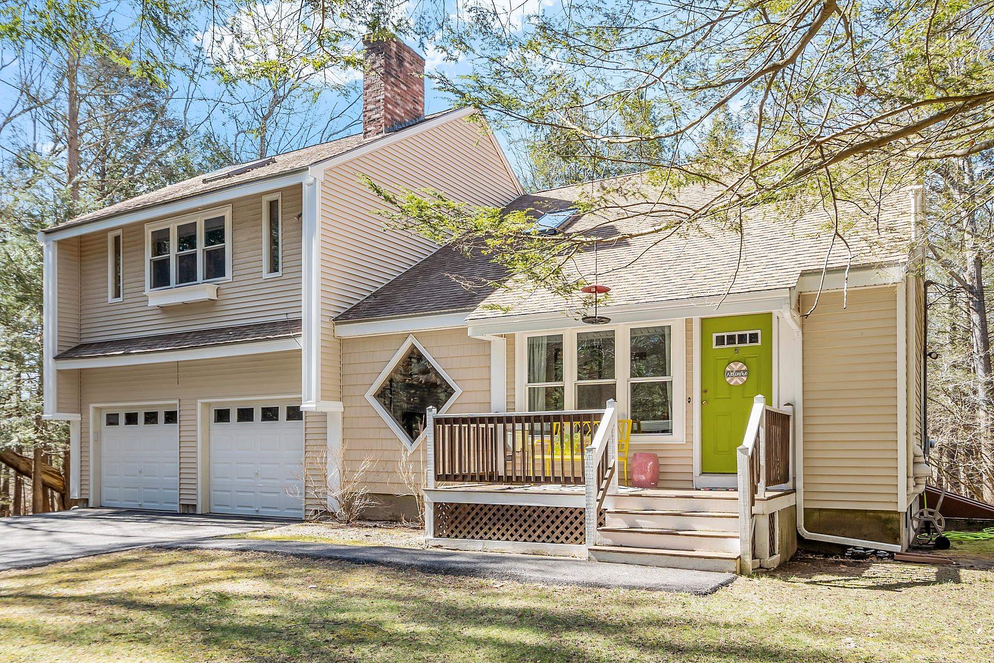 Photo of 238 Jennifer Drive Chester NH 03036