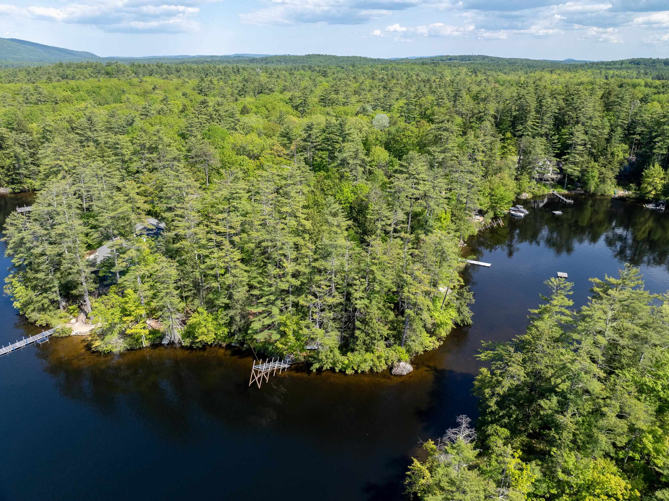 27 First Point Rd, Moultonborough, NH 03254