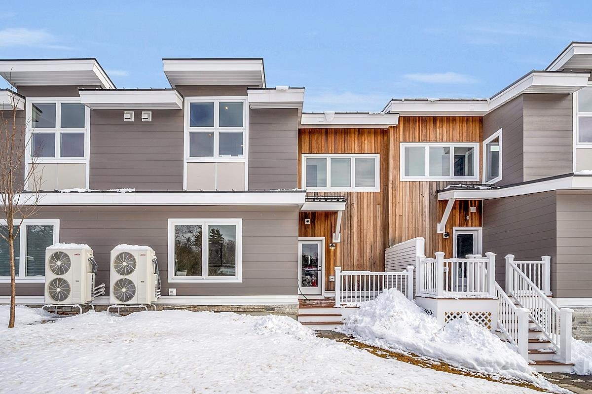 36 Vantage Point Dr, Laconia, NH 03246