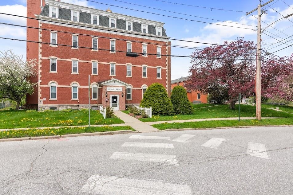 Rutland City VT Commercial Property for sale $$1,950,000 $96 per sq.ft.