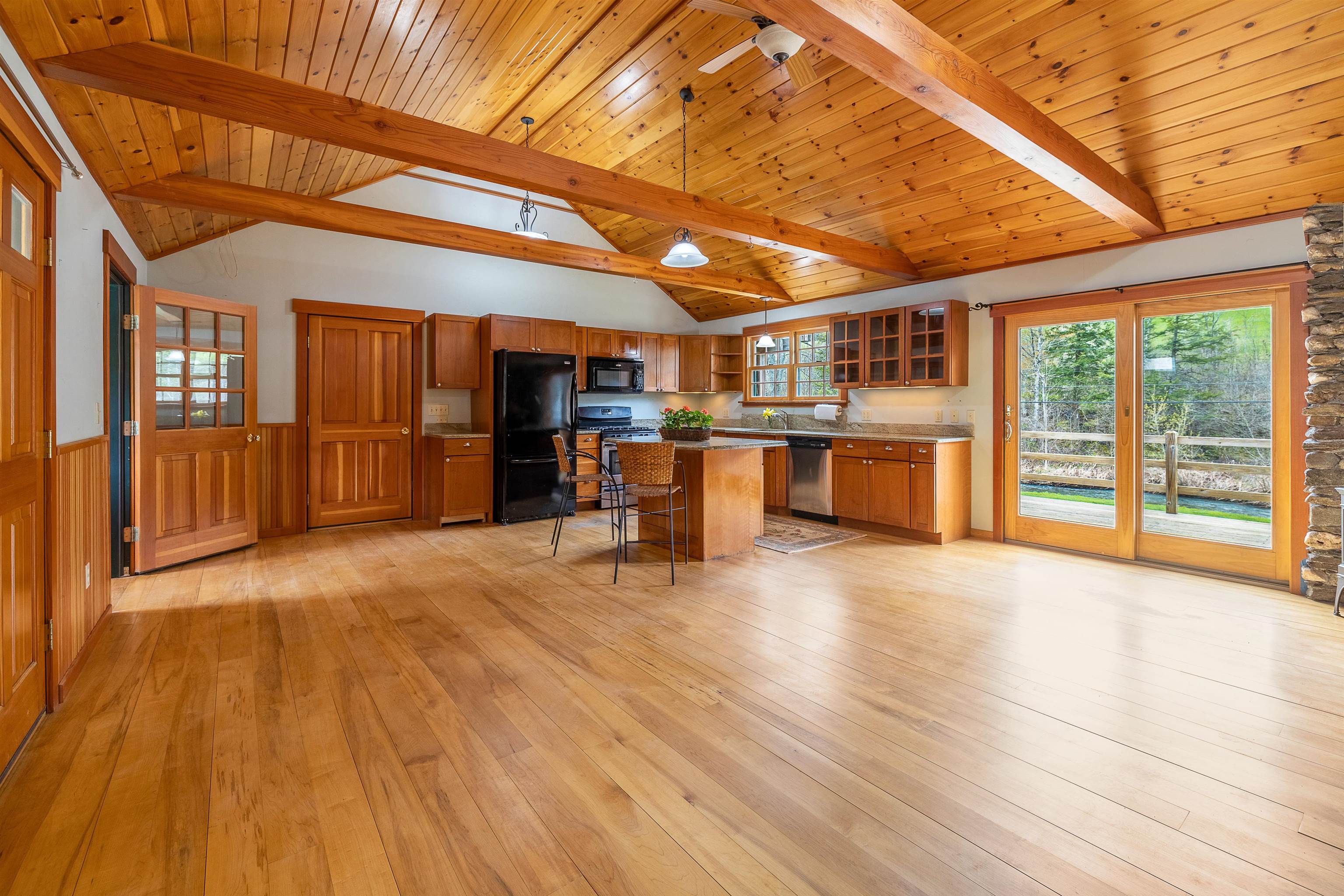 POMFRET VT Home for sale $$846,000 | $460 per sq.ft.