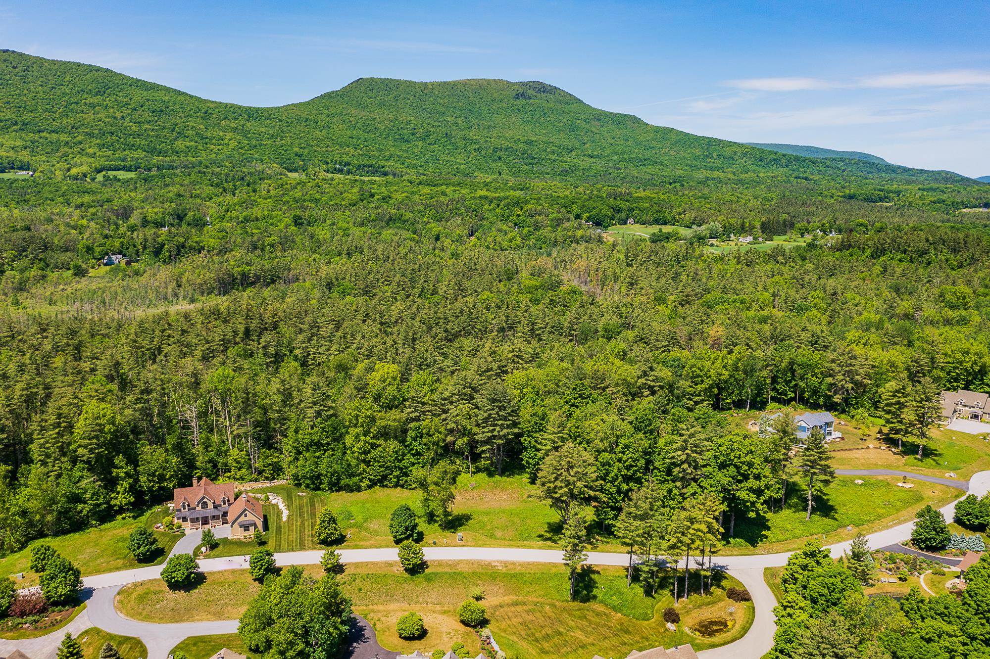 Homes for sale in Manchester, VT | 10 Partridge Hl, Manchester, VT 05255 | MLS# 4999931