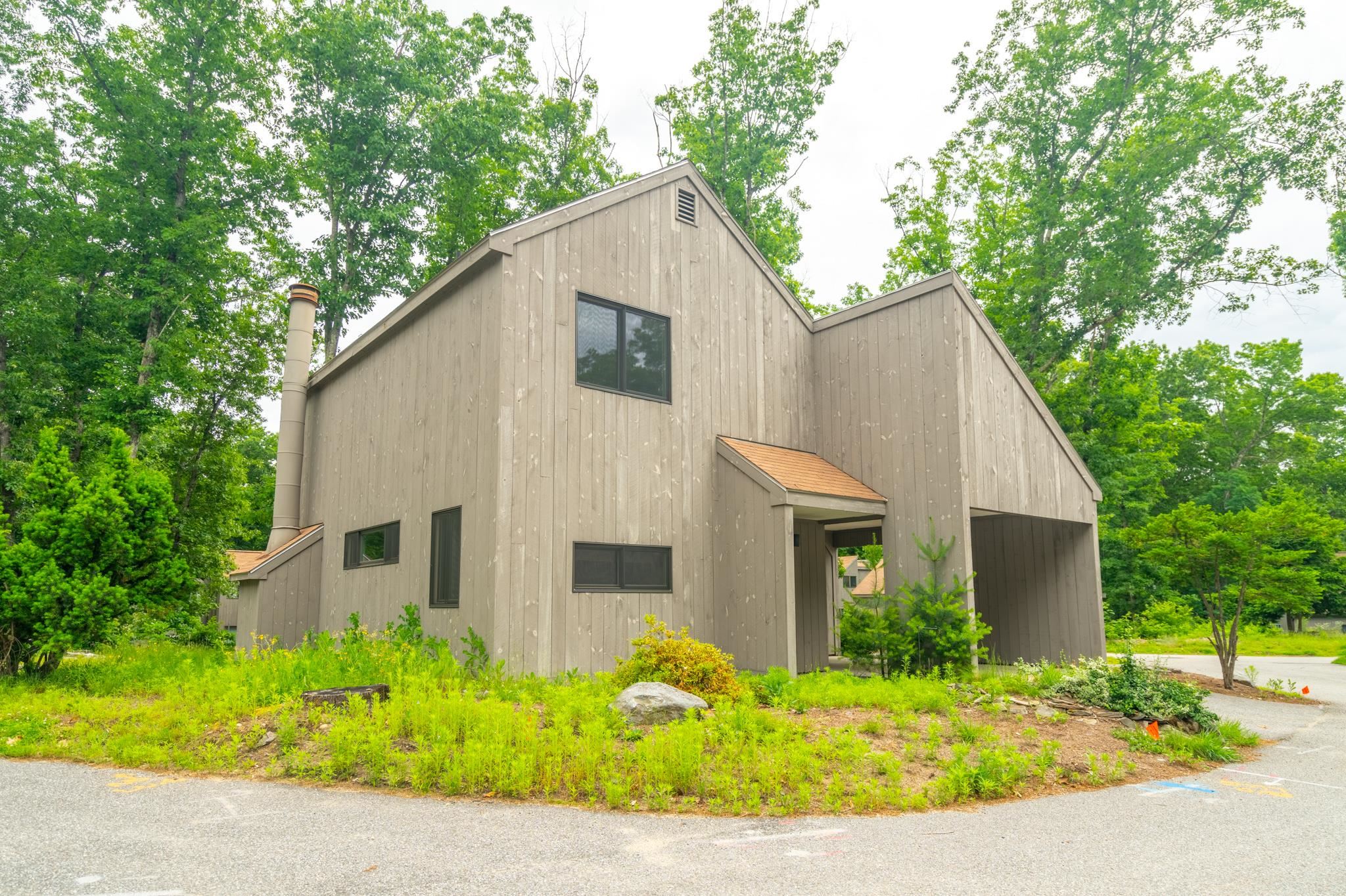 MLS 5000193: 111 Coburn Avenue-Unit Unit 213, Nashua NH