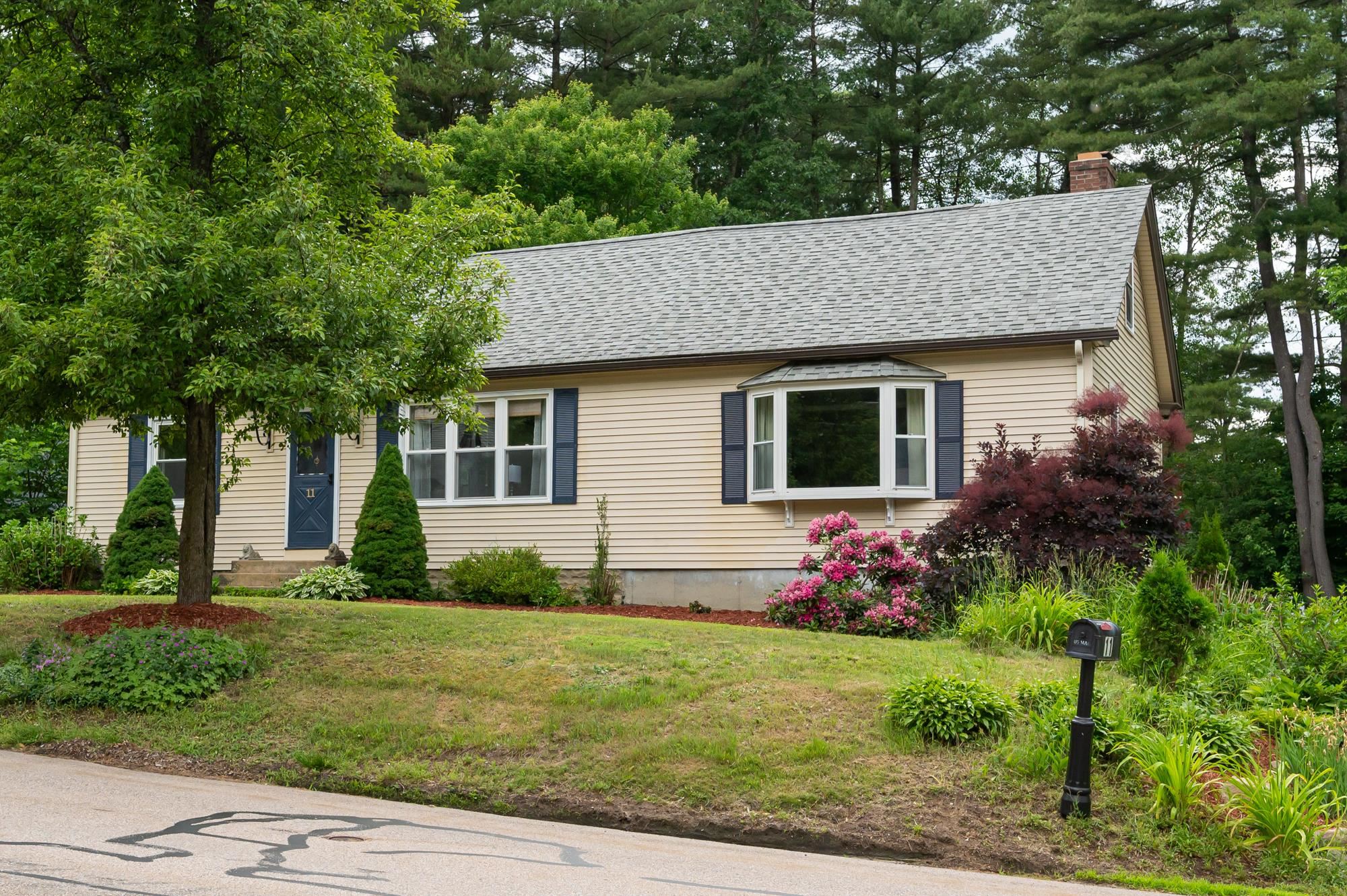 MLS 5000286: 11 Conant Road, Nashua NH