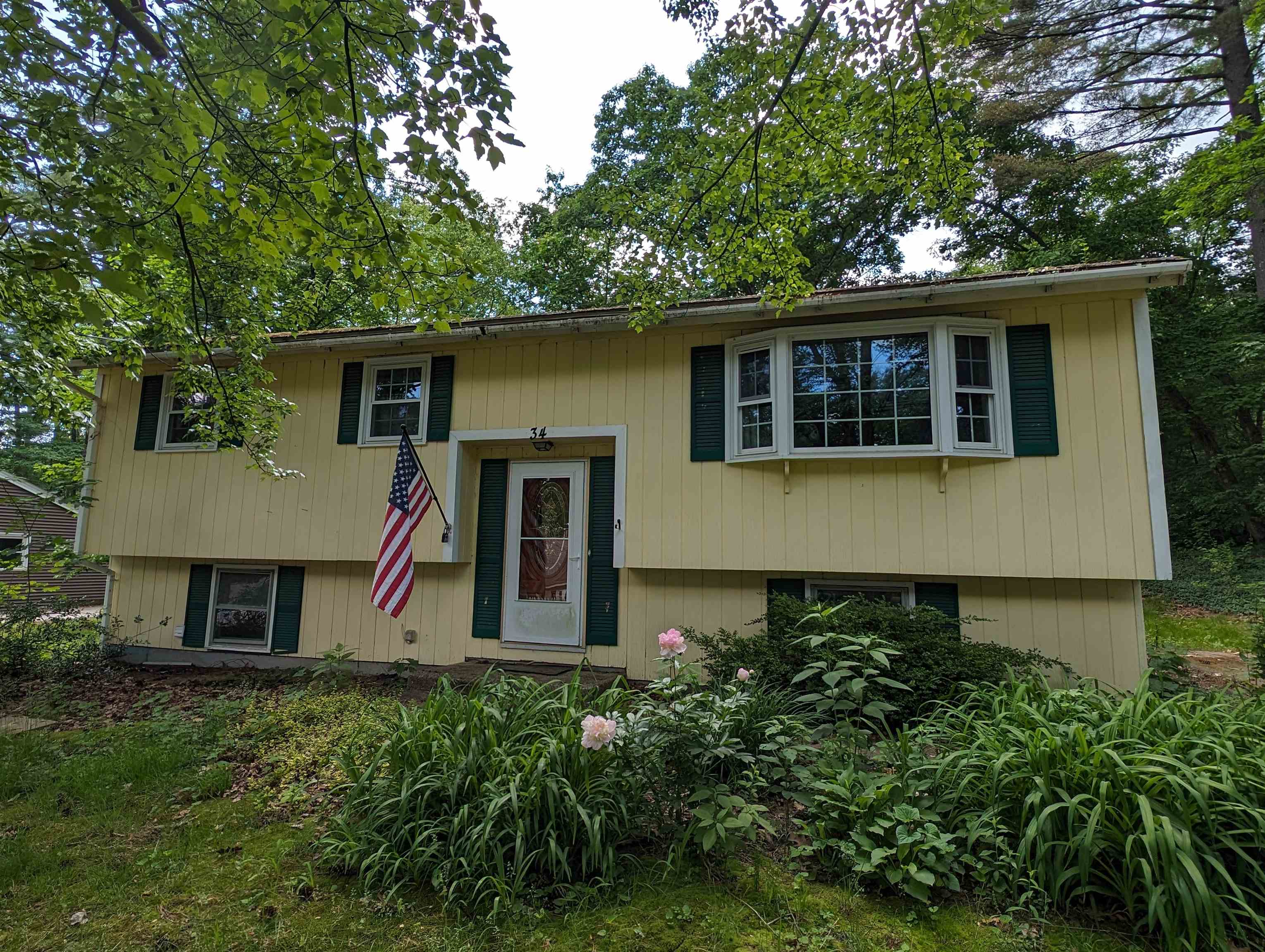 MLS 5000461: 34 Belmont Drive, Merrimack NH