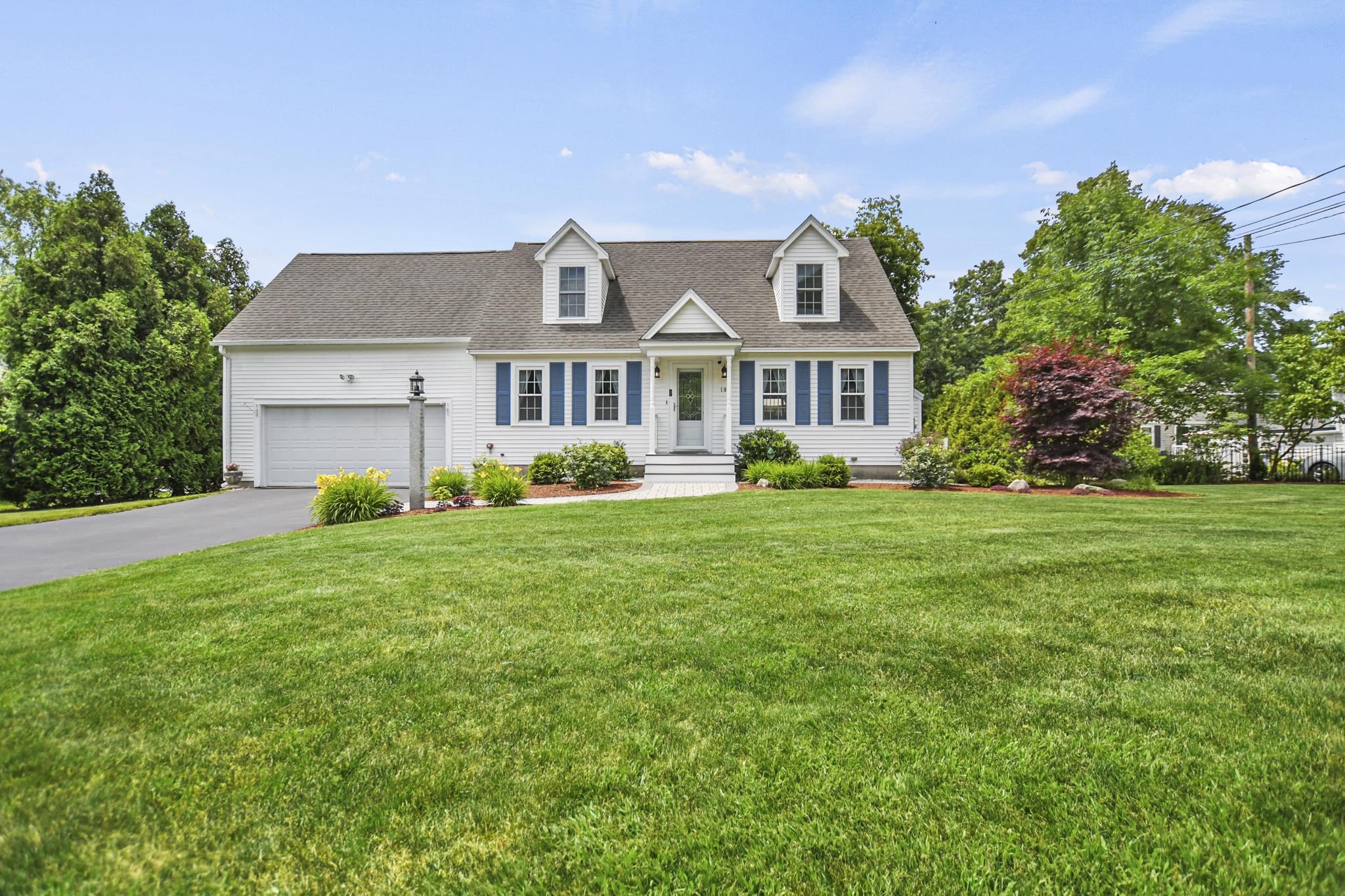 MLS 5000545: 10 Gloria Avenue, Hudson NH