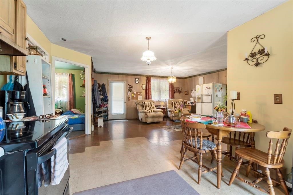 218 Portland St, Lancaster, NH 03584