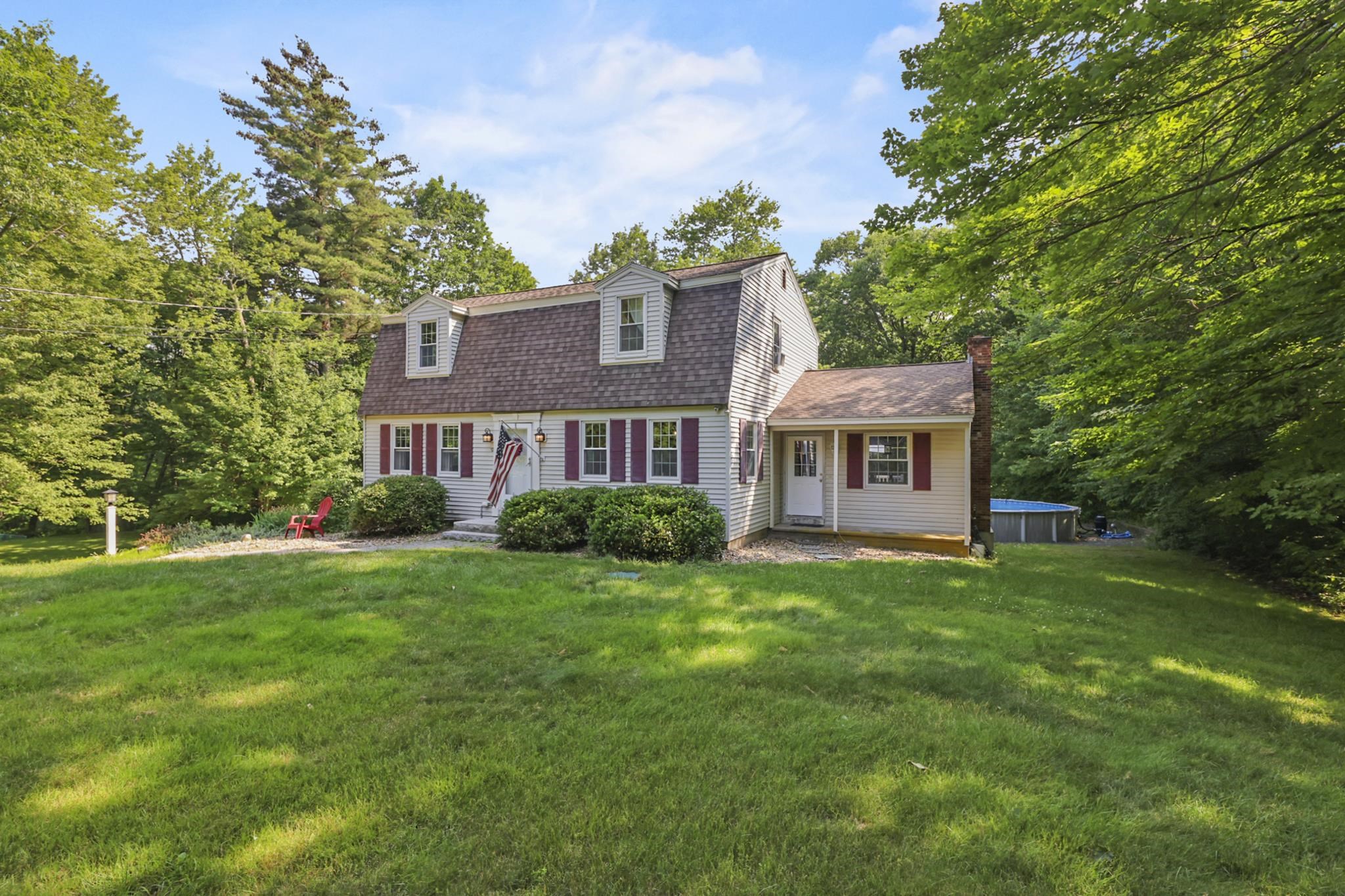 MLS 5001224: 12 Gaita Drive, Derry NH