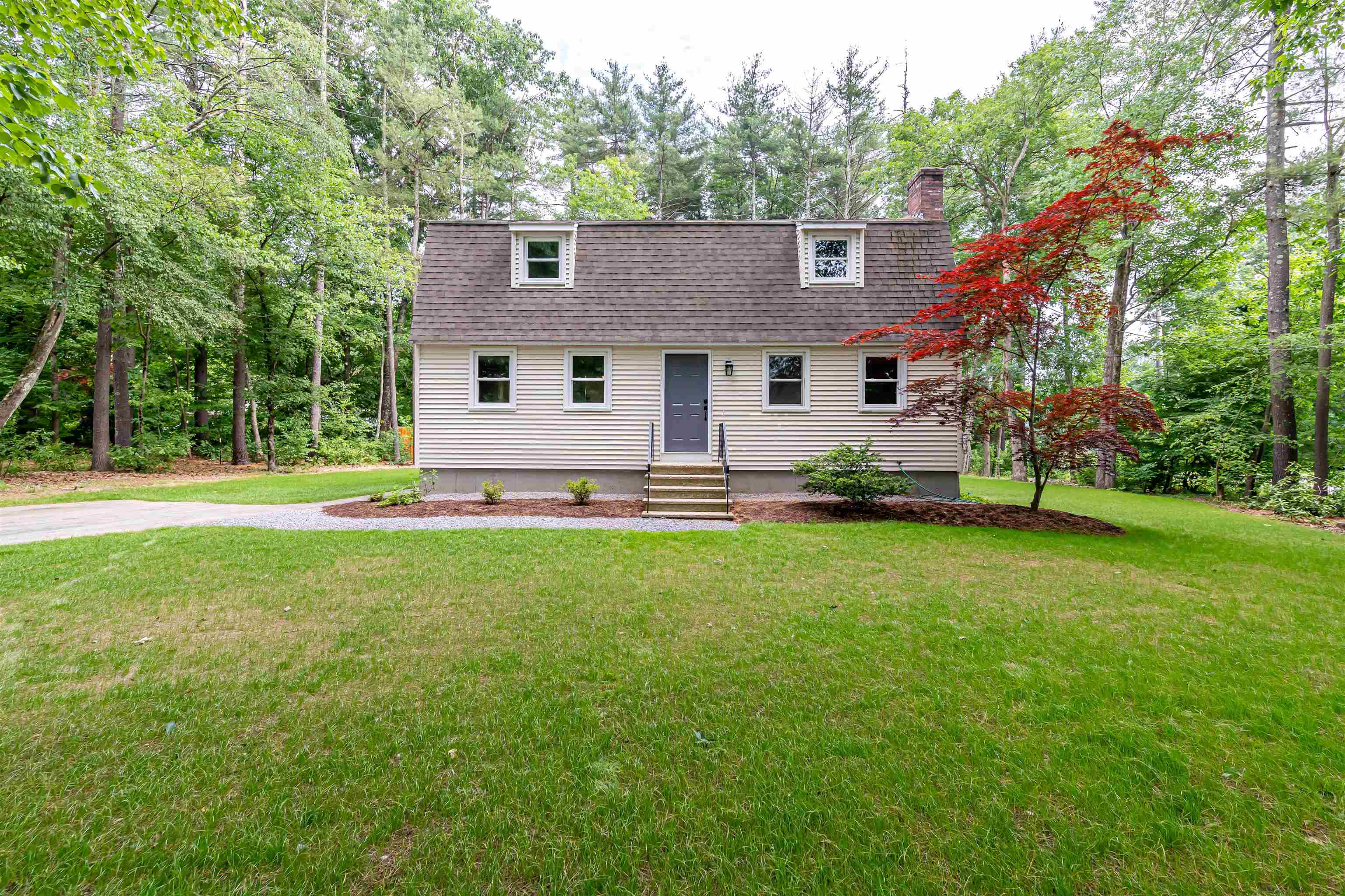 MLS 5001497: 90 Turkey Hill Road, Merrimack NH