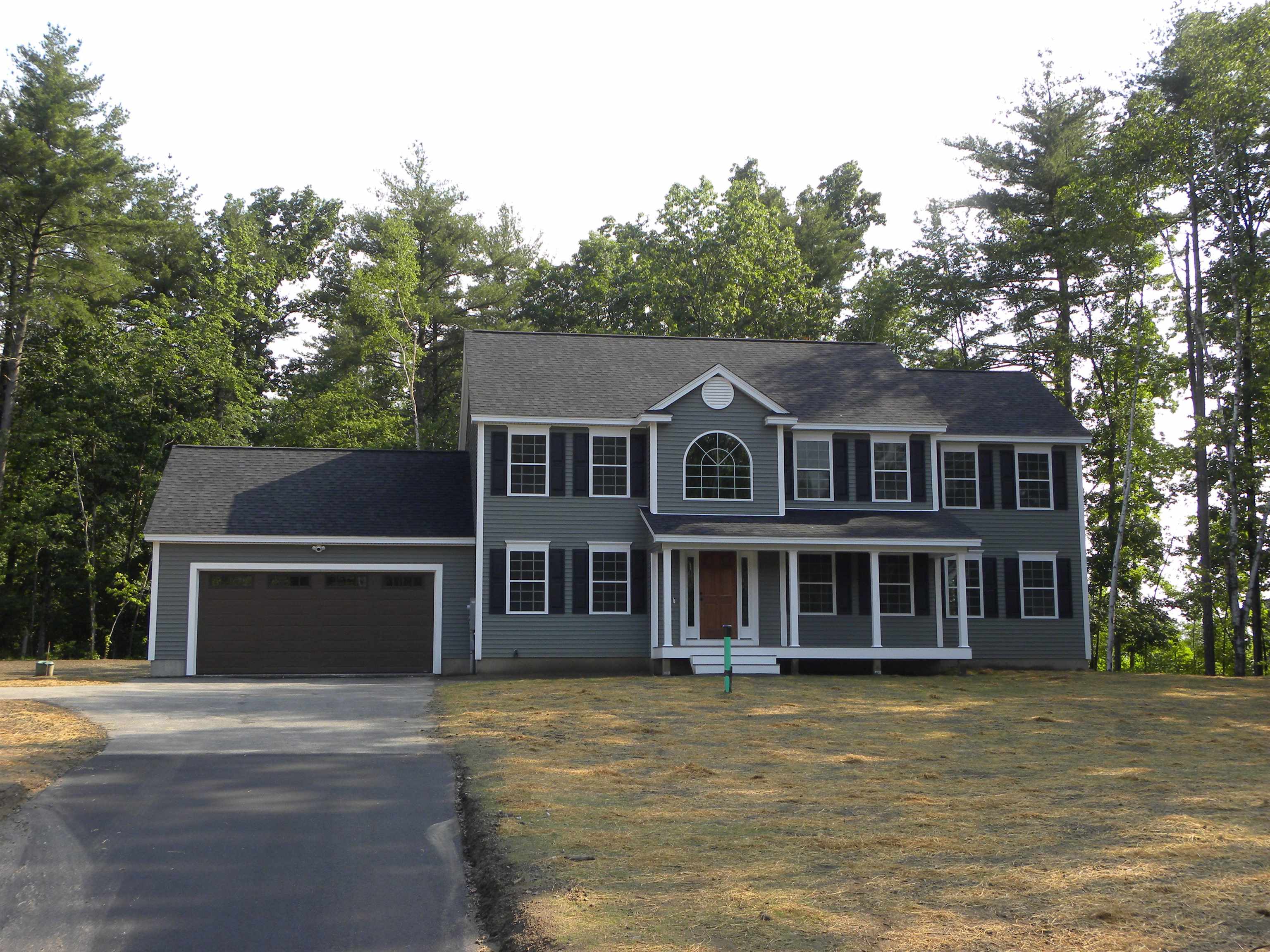 MLS 5001836: 9 Marcona Lane, Londonderry NH
