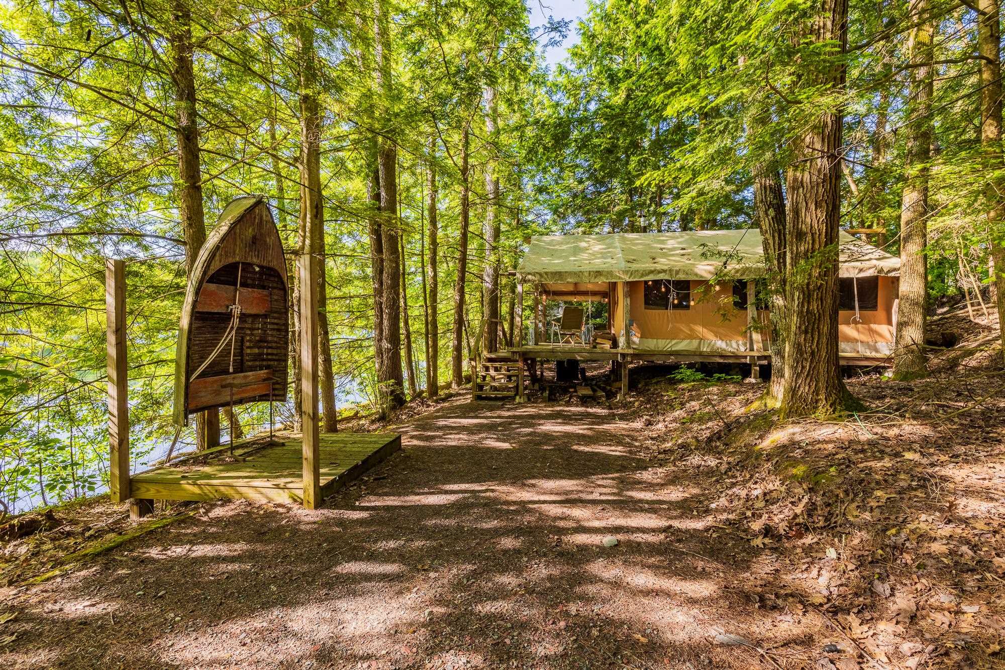 Homes for sale in Poultney, VT | 123 Peninsula Dr, Poultney, VT 05764 | MLS# 5001897