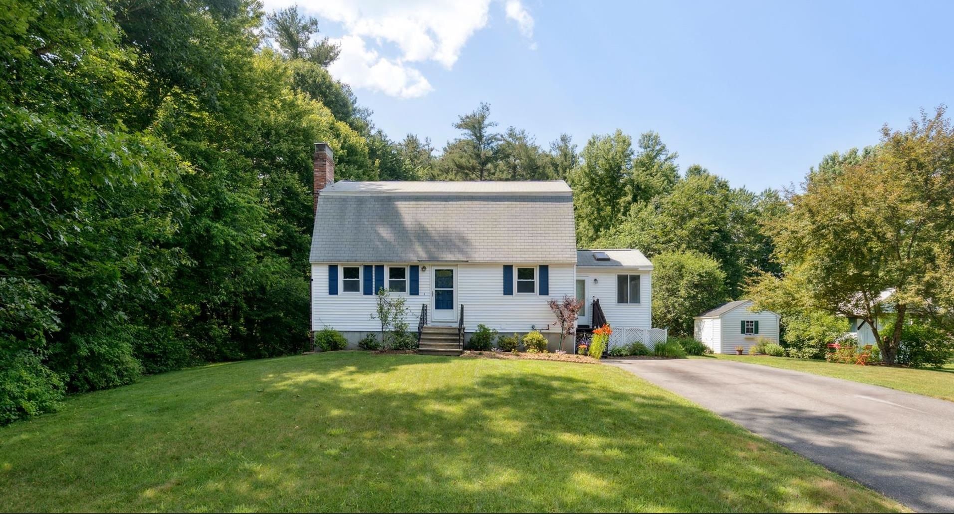 MLS 5002543: 11 Christina Road, Merrimack NH