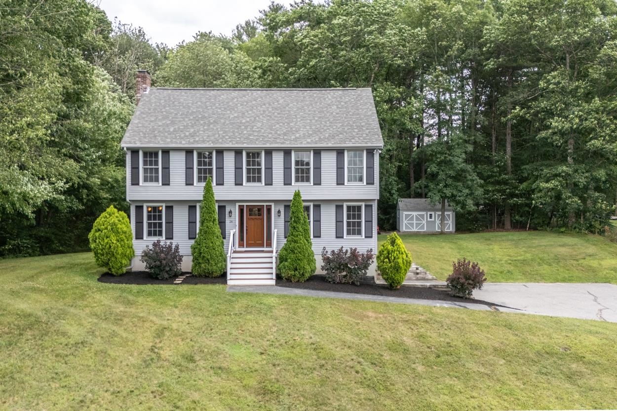 MLS 5002557: 24 Hope Hill Road, Derry NH