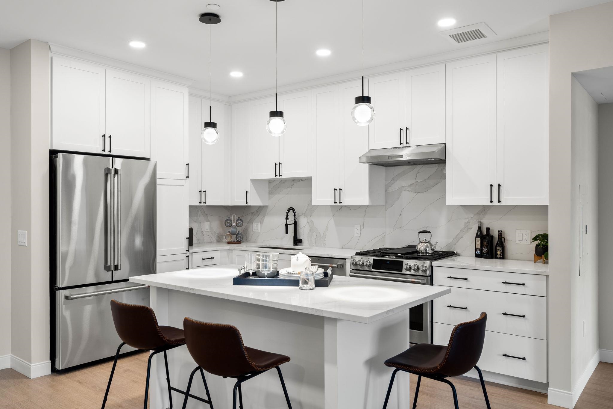 MLS 5002596: 18 Artisan Drive-Unit 419, Salem NH