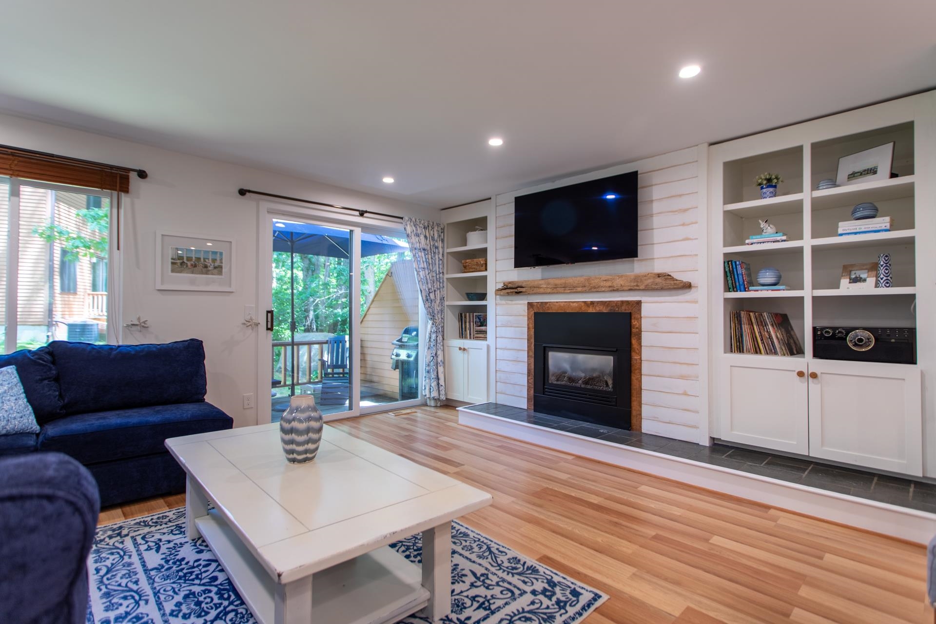 MLS 5002776: 82 Dunvegan Woods Drive, Hampton NH