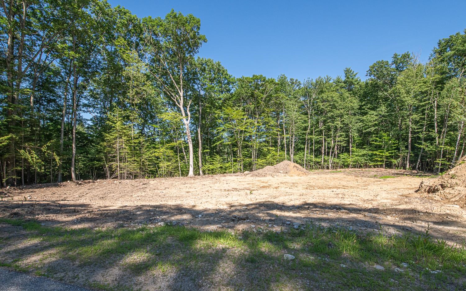 28 Morning Dove Rd, Kingston, NH 03848