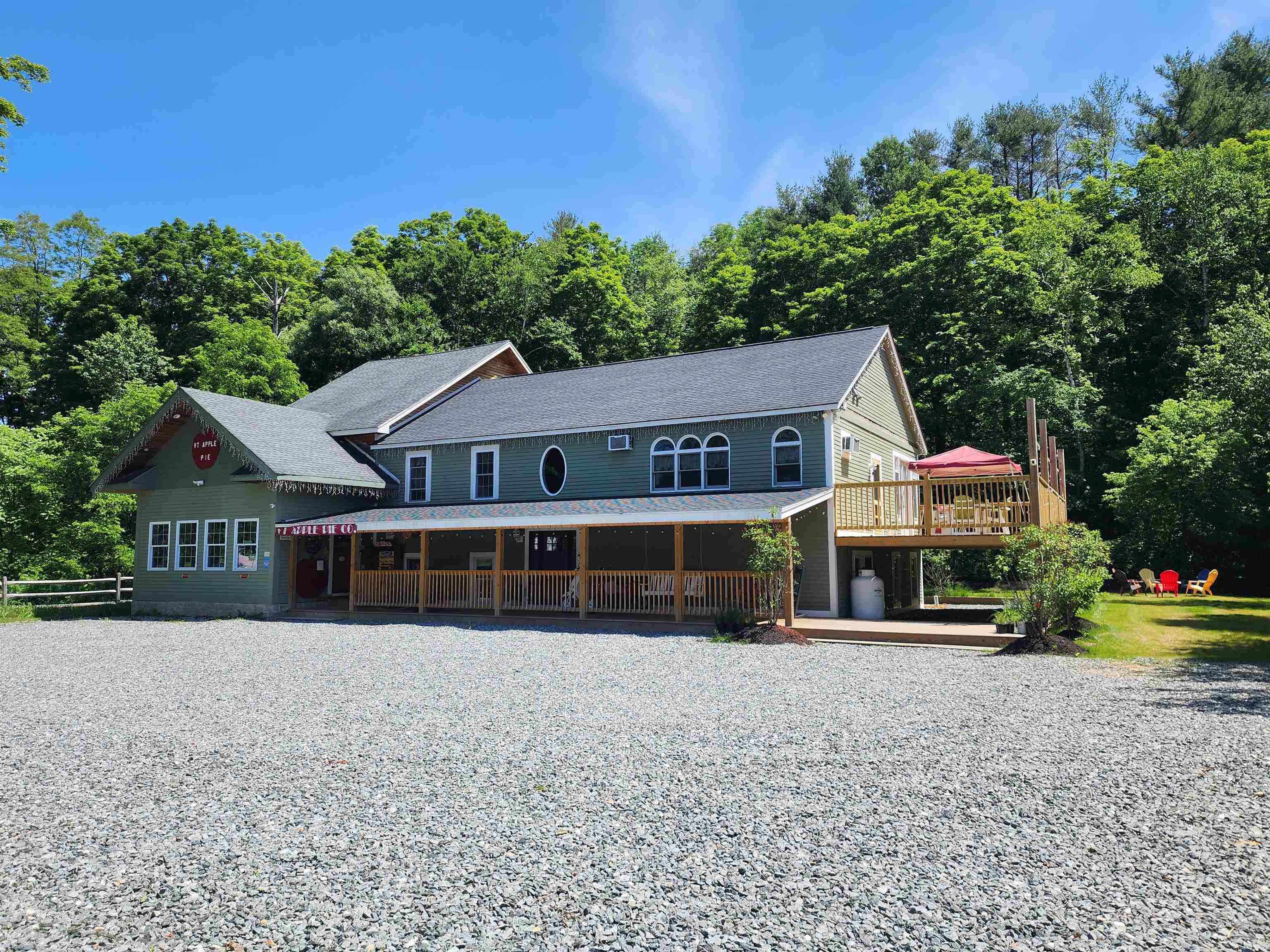 VILLAGE OF PROCTORSVILLE IN TOWN OF CAVENDISH VT Home for sale $$1,600,000 | $486 per sq.ft.
