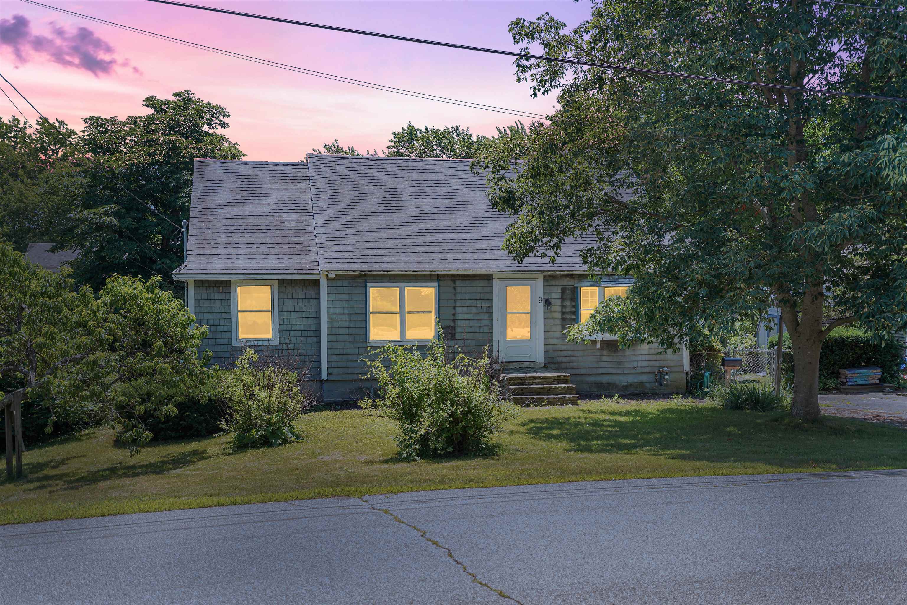 MLS 5002842: 9 Douglass Way, Exeter NH