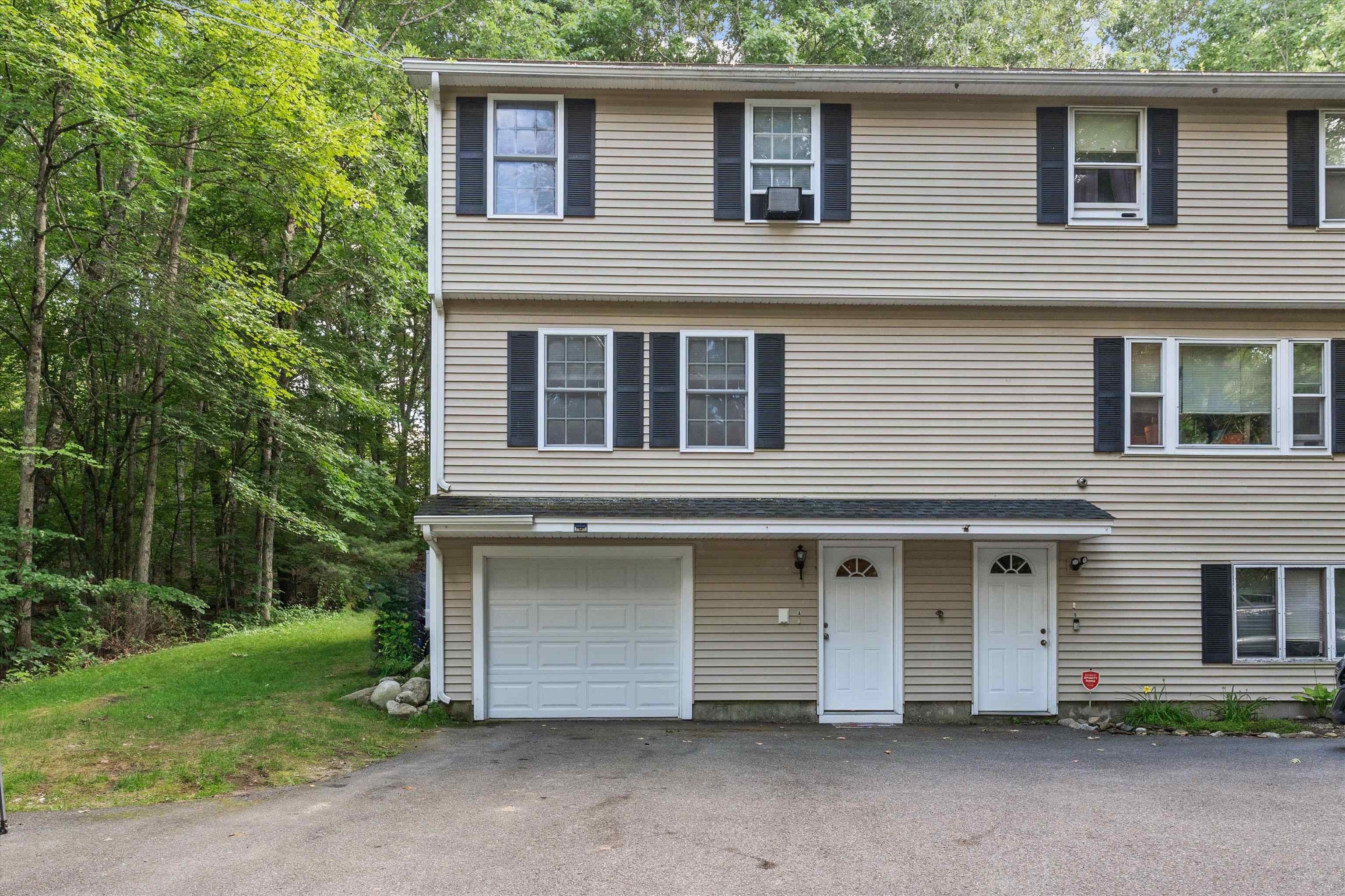 MLS 5002914: 15 Trolley Cart Lane-Unit A, Londonderry NH