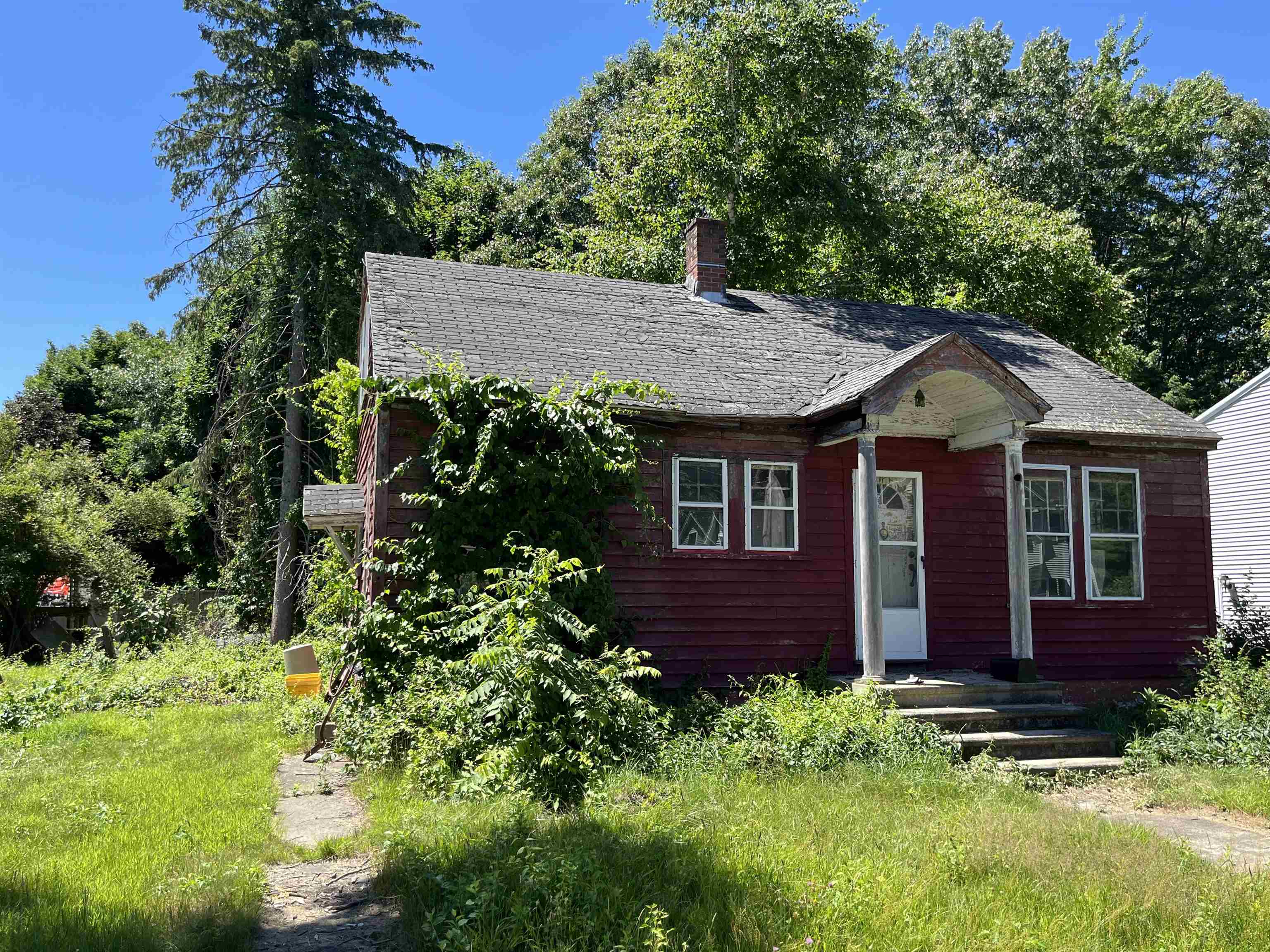 MLS 5002957: 19 Hutchinson Street, Nashua NH