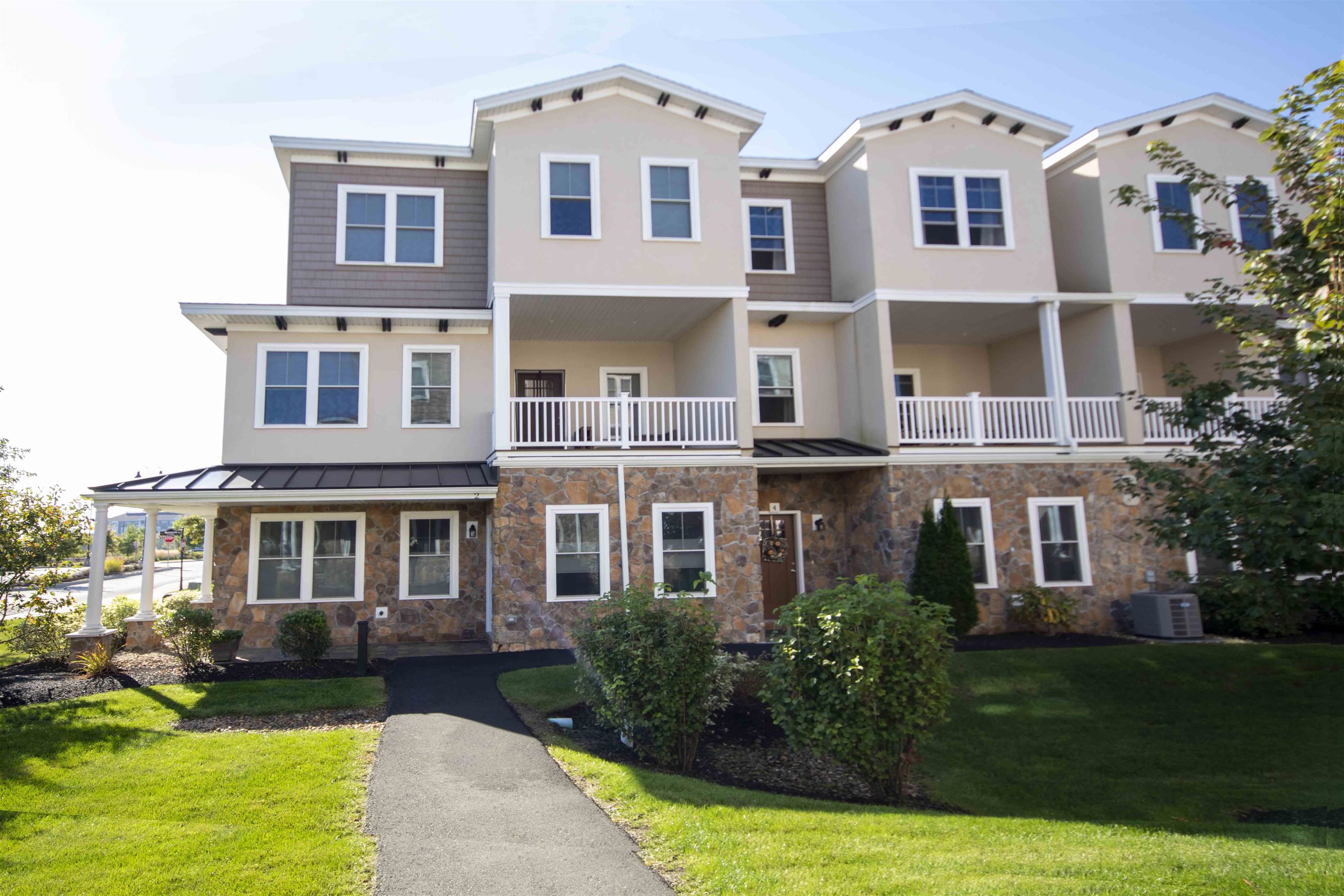 MLS 5003256: 2 Montalcino Way, Salem NH