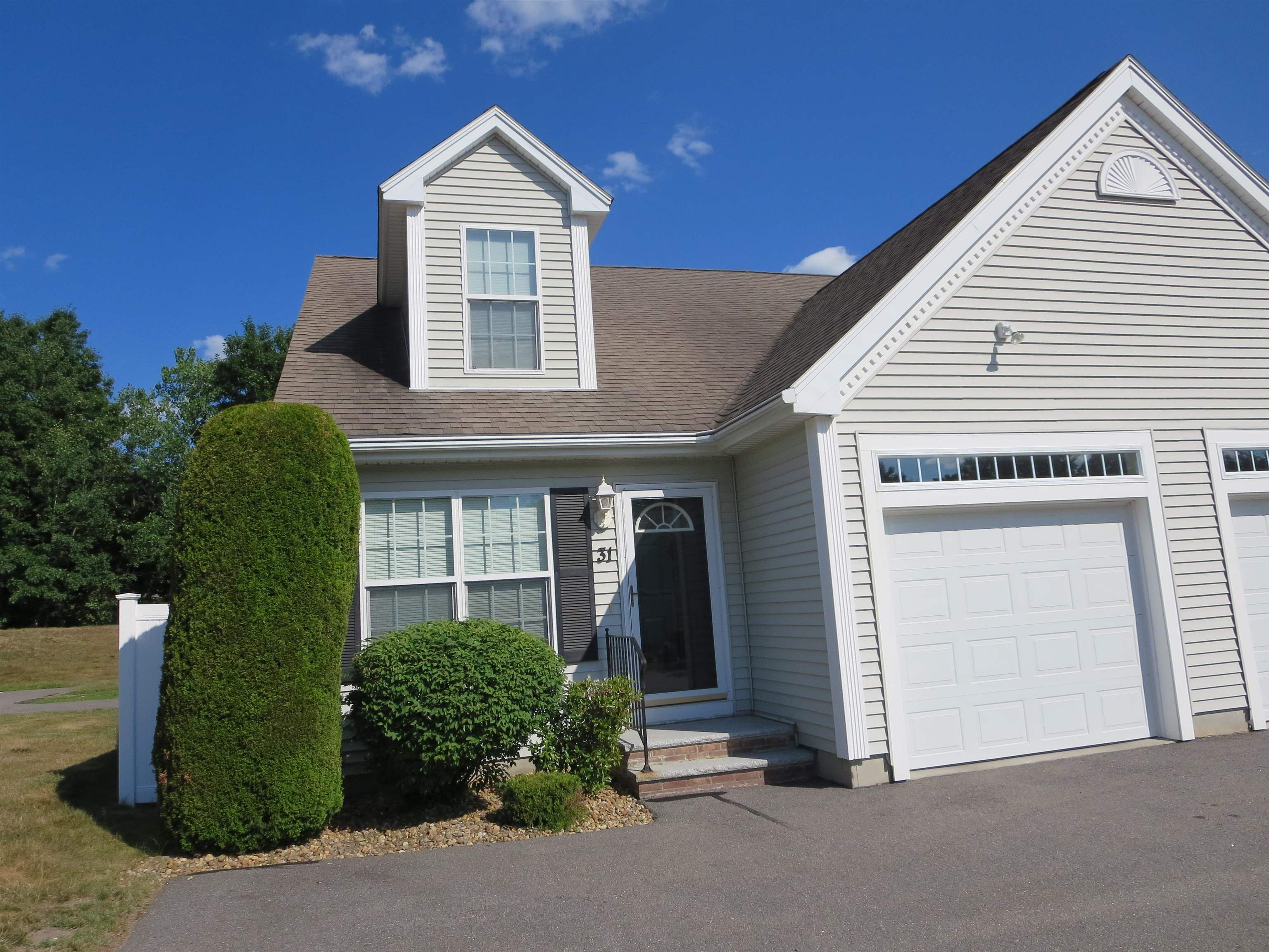 MLS 5003365: 31 Brookview Road, Windham NH