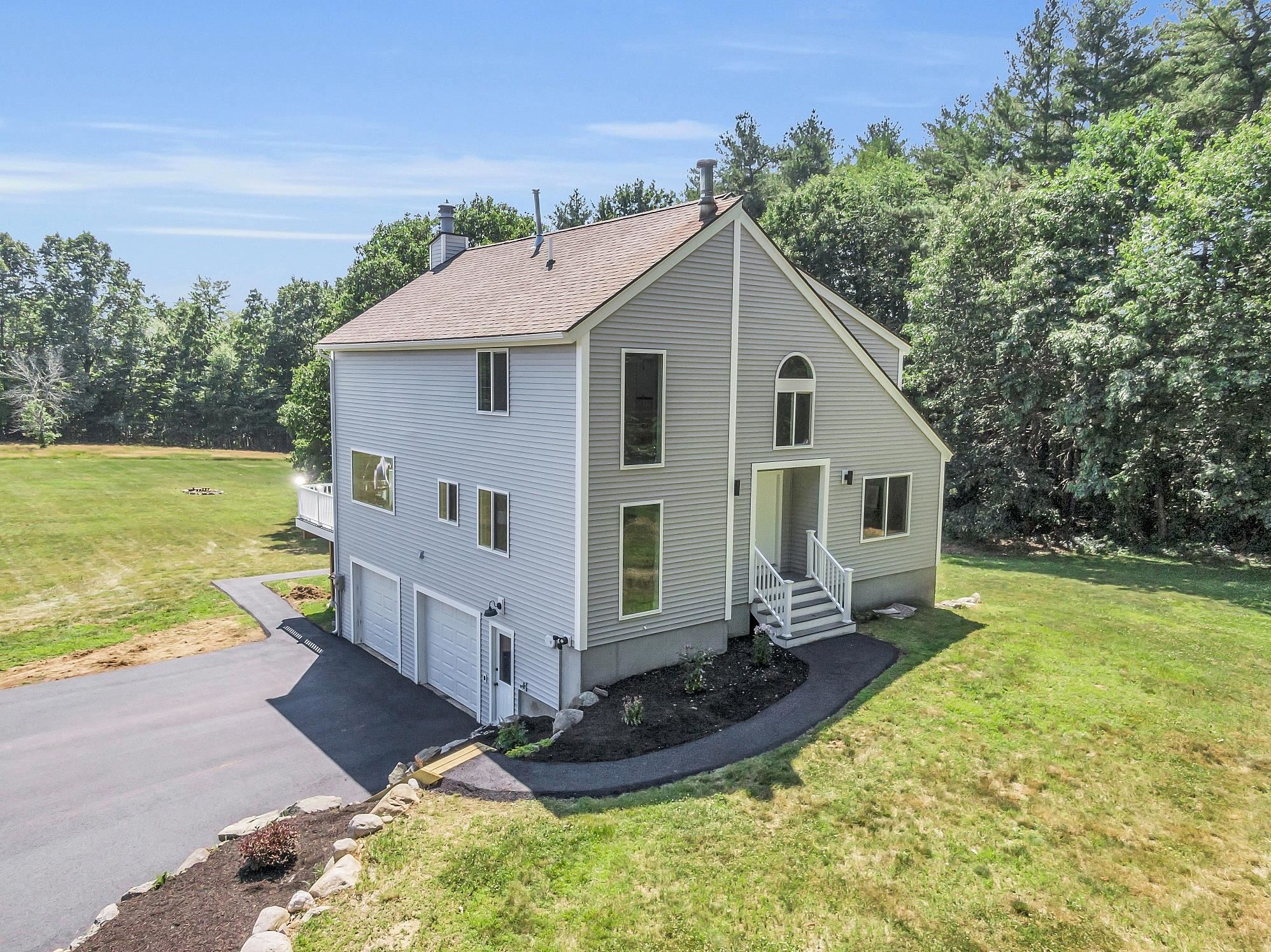 MLS 5003963: 96 Sandown Road, Chester NH