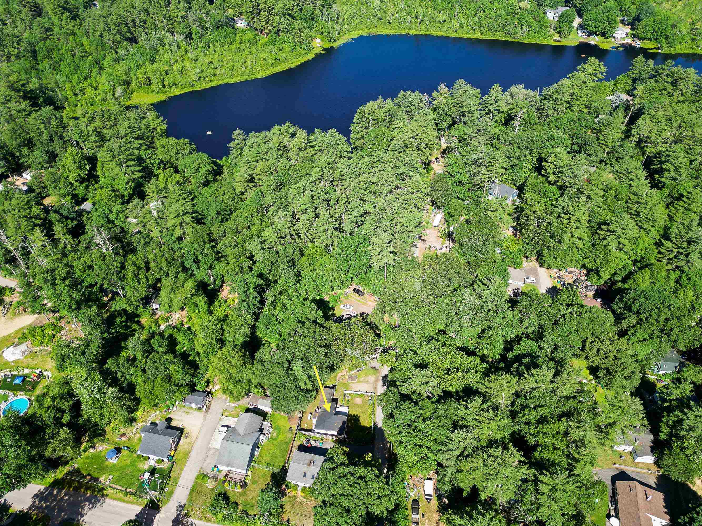 MLS 5004010: 20 4th Street, Kingston NH